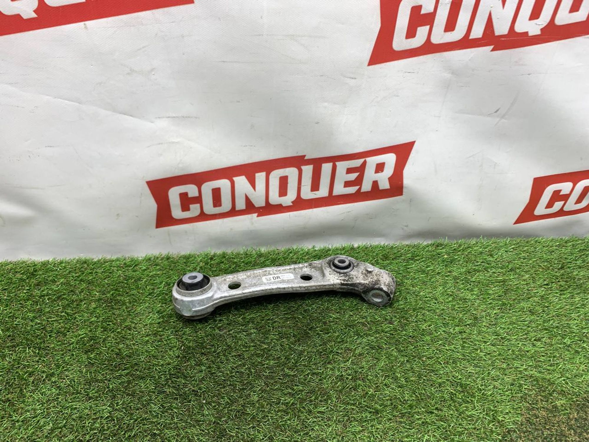 https://ycs.partsauto.market/partsauto-images/thmbs/userImages/h353NjtZg3VDP19b5HMt7LlpbQ93/part/d622d603-c156-4481-91cf-d8119a18ea6a_1714035472712.jpg