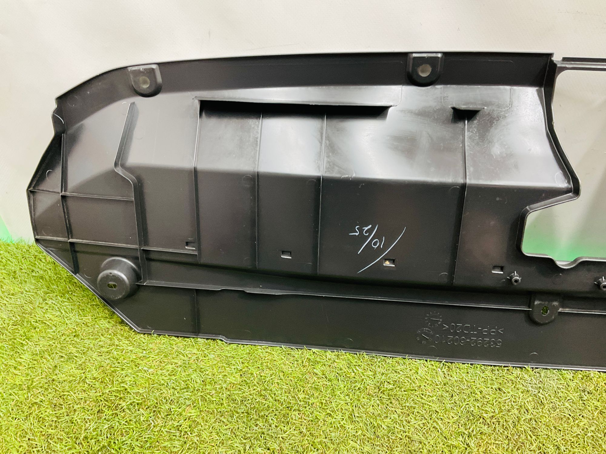 https://ycs.partsauto.market/partsauto-images/thmbs/userImages/h353NjtZg3VDP19b5HMt7LlpbQ93/part/d6263334-de8a-4f24-8d53-86b1c3804391_1779803549292.jpg