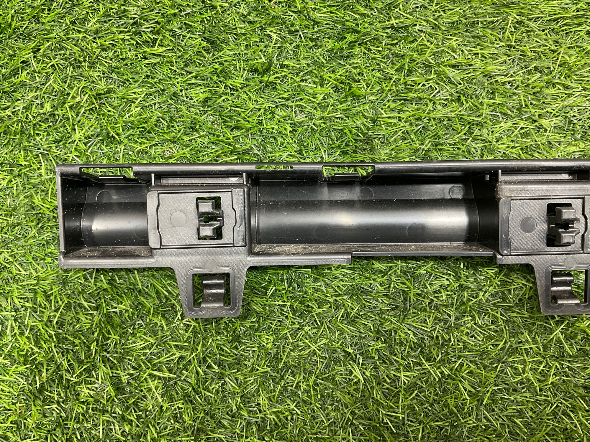 https://ycs.partsauto.market/partsauto-images/thmbs/userImages/h353NjtZg3VDP19b5HMt7LlpbQ93/part/d66d6015-a51b-4641-bac0-489835c5b620_1736165320261.jpg