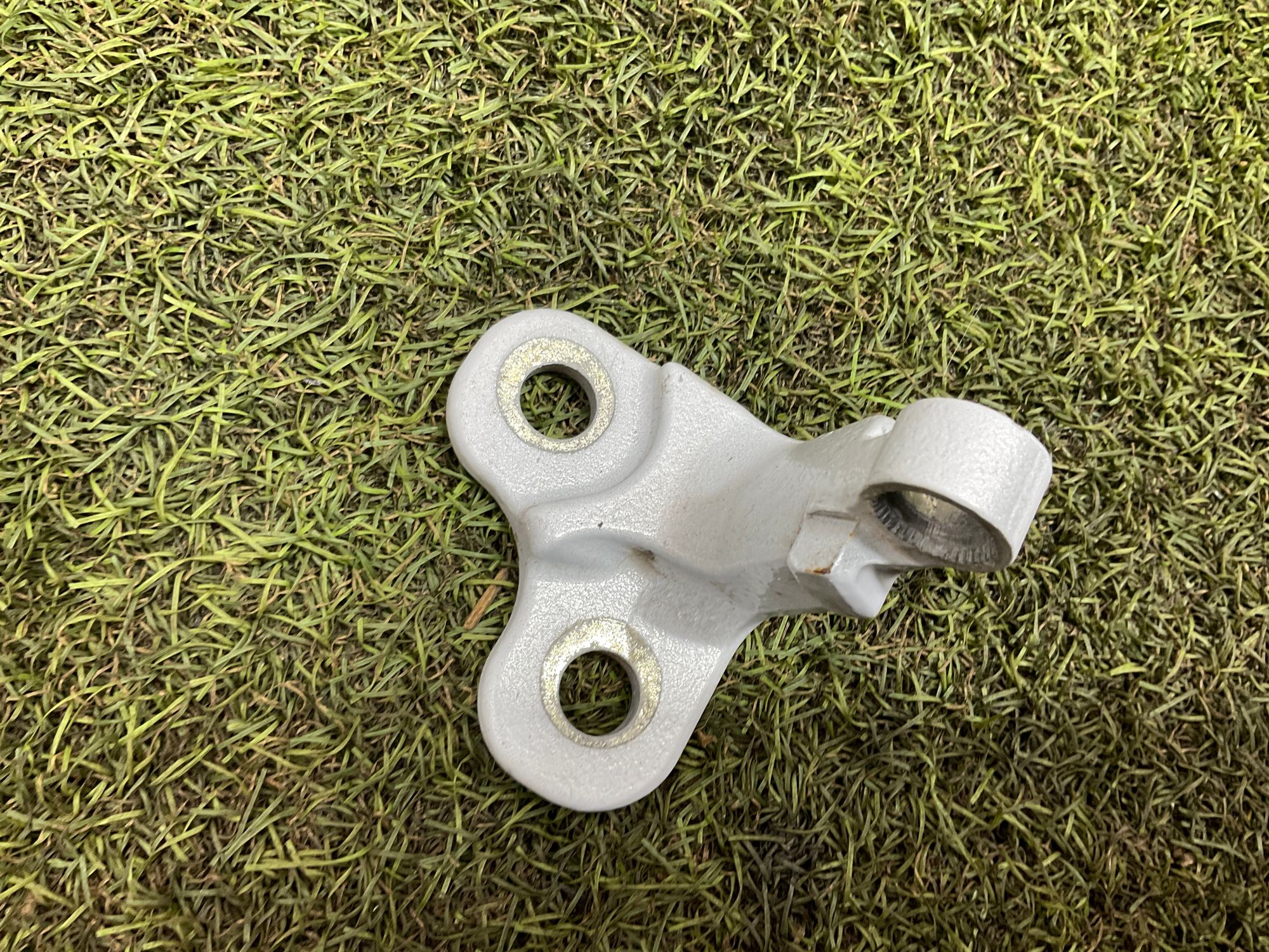 Петля двери правой задней Land Rover Defender II L663 2022, 5500 рублей, Москва