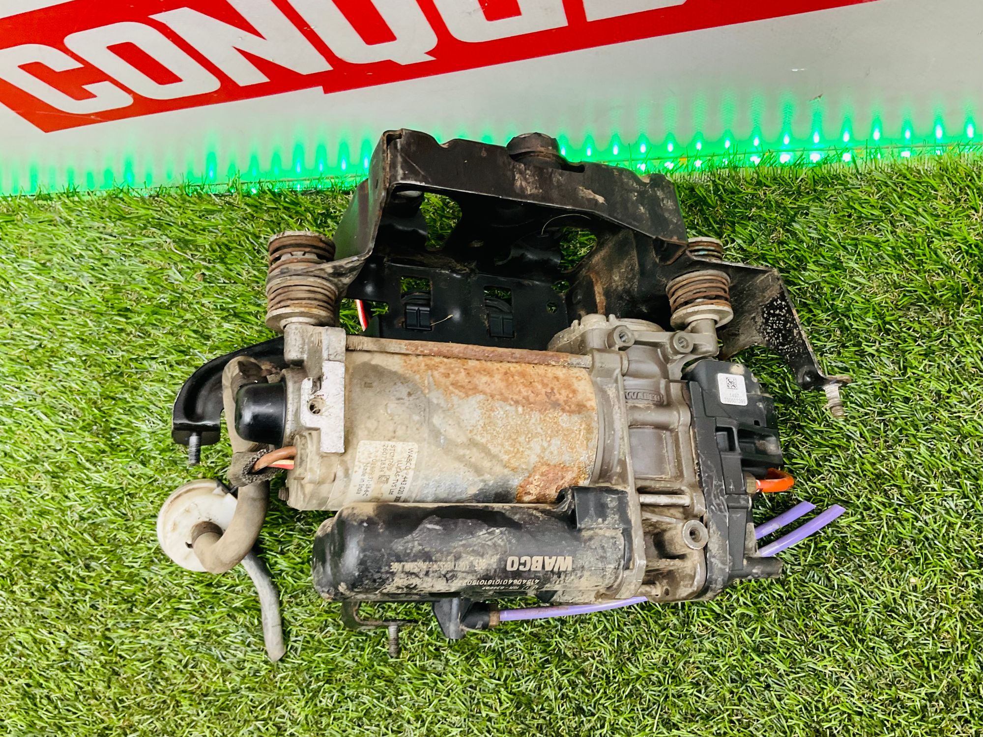 https://ycs.partsauto.market/partsauto-images/thmbs/userImages/h353NjtZg3VDP19b5HMt7LlpbQ93/part/d6b4b44d-7e64-4709-82b7-9e7a1b773f95_1787053393667.jpg