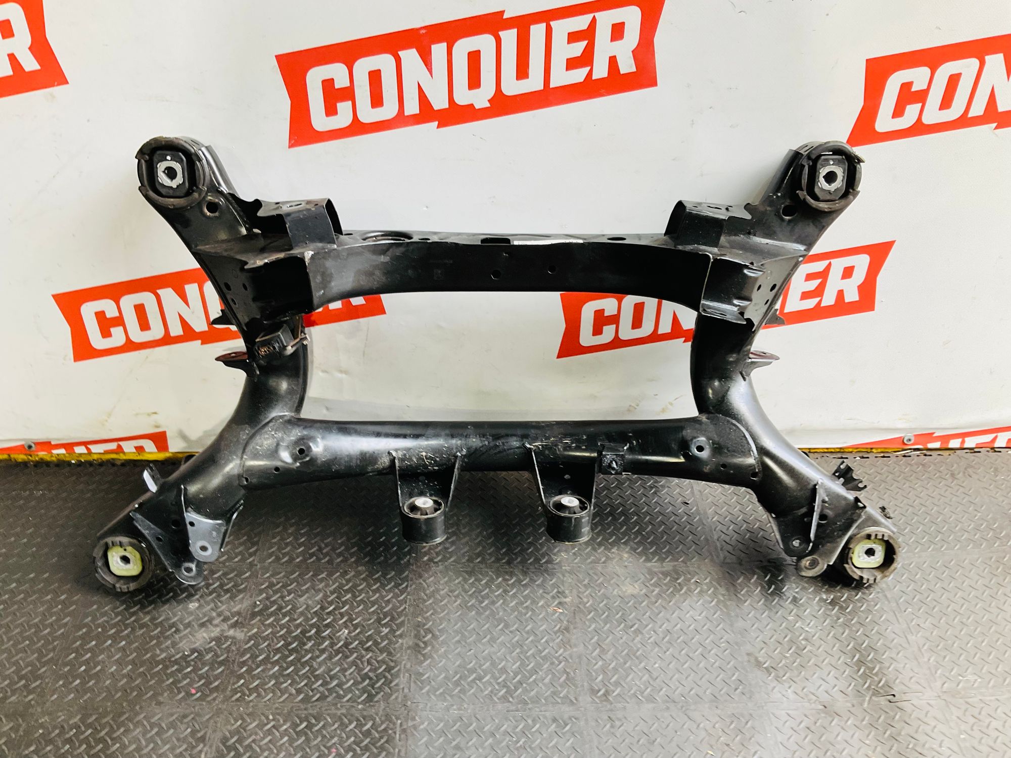 https://ycs.partsauto.market/partsauto-images/thmbs/userImages/h353NjtZg3VDP19b5HMt7LlpbQ93/part/d6cfe220-ee05-4210-88eb-dd1b2a6d540a_1781617327455.jpg