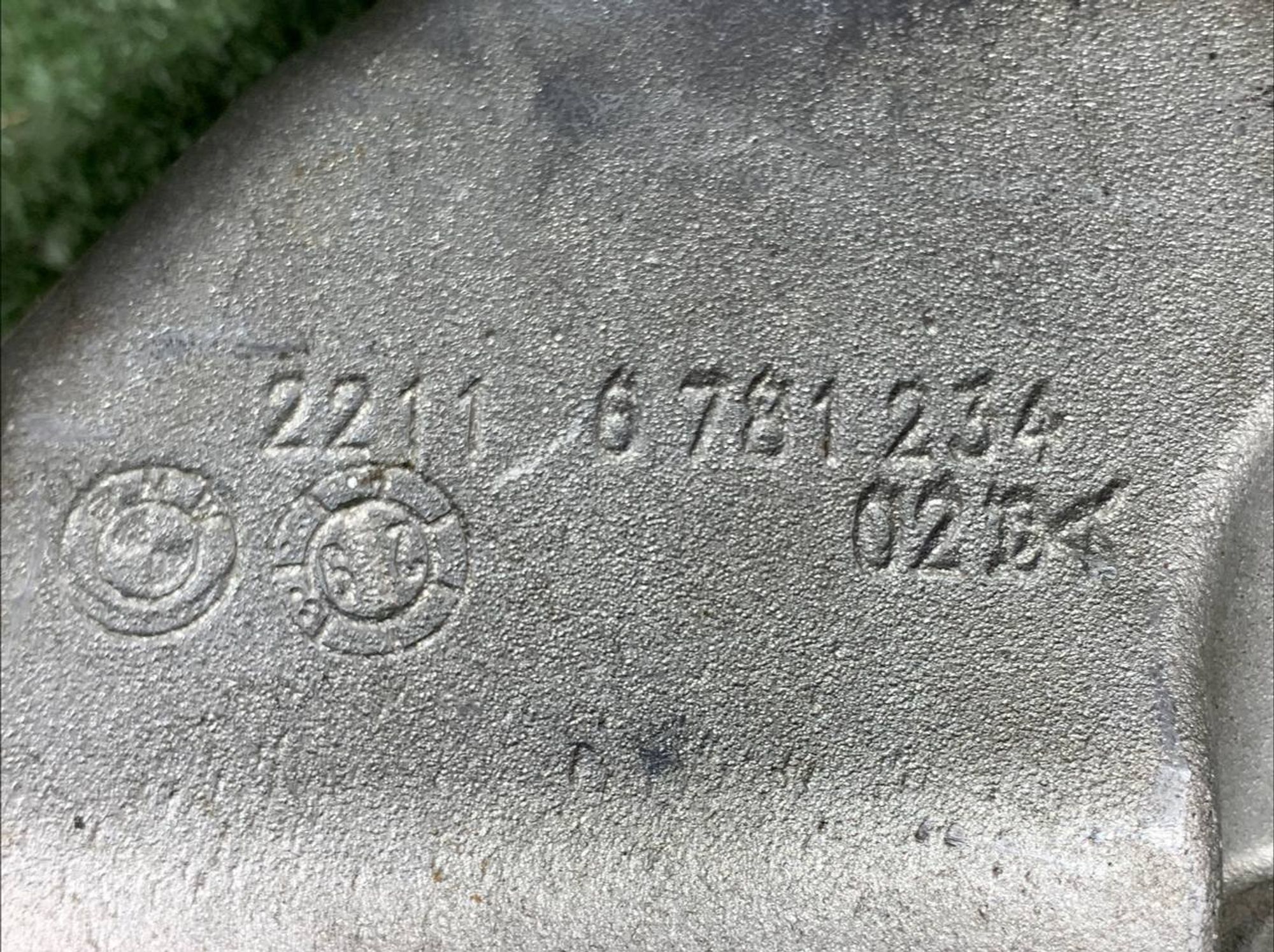 Кронштейн двигателя правый N20 BMW 5 F10 F11 F18, 2500 рублей, Москва