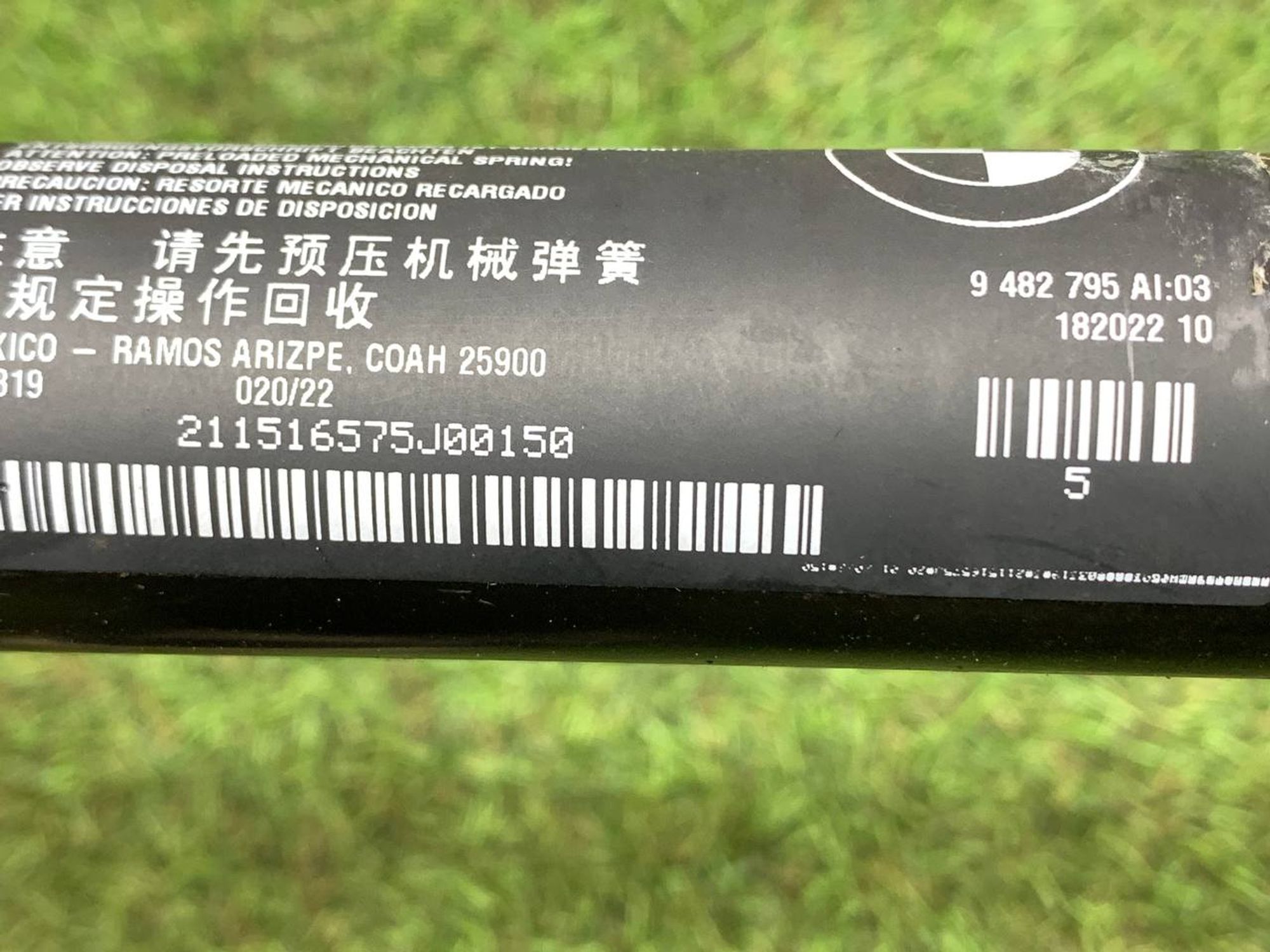 https://ycs.partsauto.market/partsauto-images/thmbs/userImages/h353NjtZg3VDP19b5HMt7LlpbQ93/part/d7b90b89-800b-405d-bba2-e7e9afabd061_1713777909057.jpg