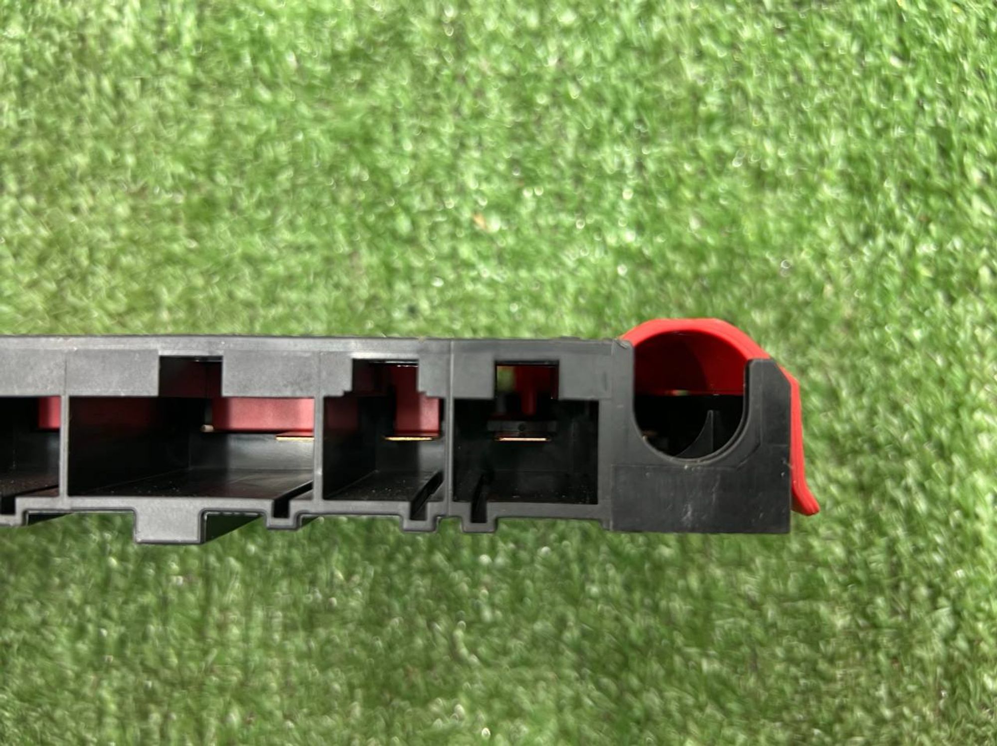 https://ycs.partsauto.market/partsauto-images/thmbs/userImages/h353NjtZg3VDP19b5HMt7LlpbQ93/part/d7bcbc31-3bf0-4f5d-8875-d04e0c5d6888_1731062358948.jpg