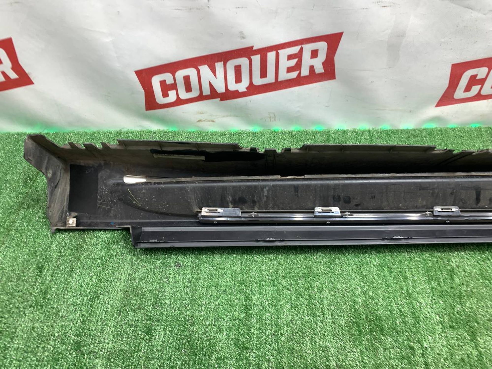 https://ycs.partsauto.market/partsauto-images/thmbs/userImages/h353NjtZg3VDP19b5HMt7LlpbQ93/part/d81011ac-103f-4f95-b723-ad9534a21cd6_1729263489720.jpg
