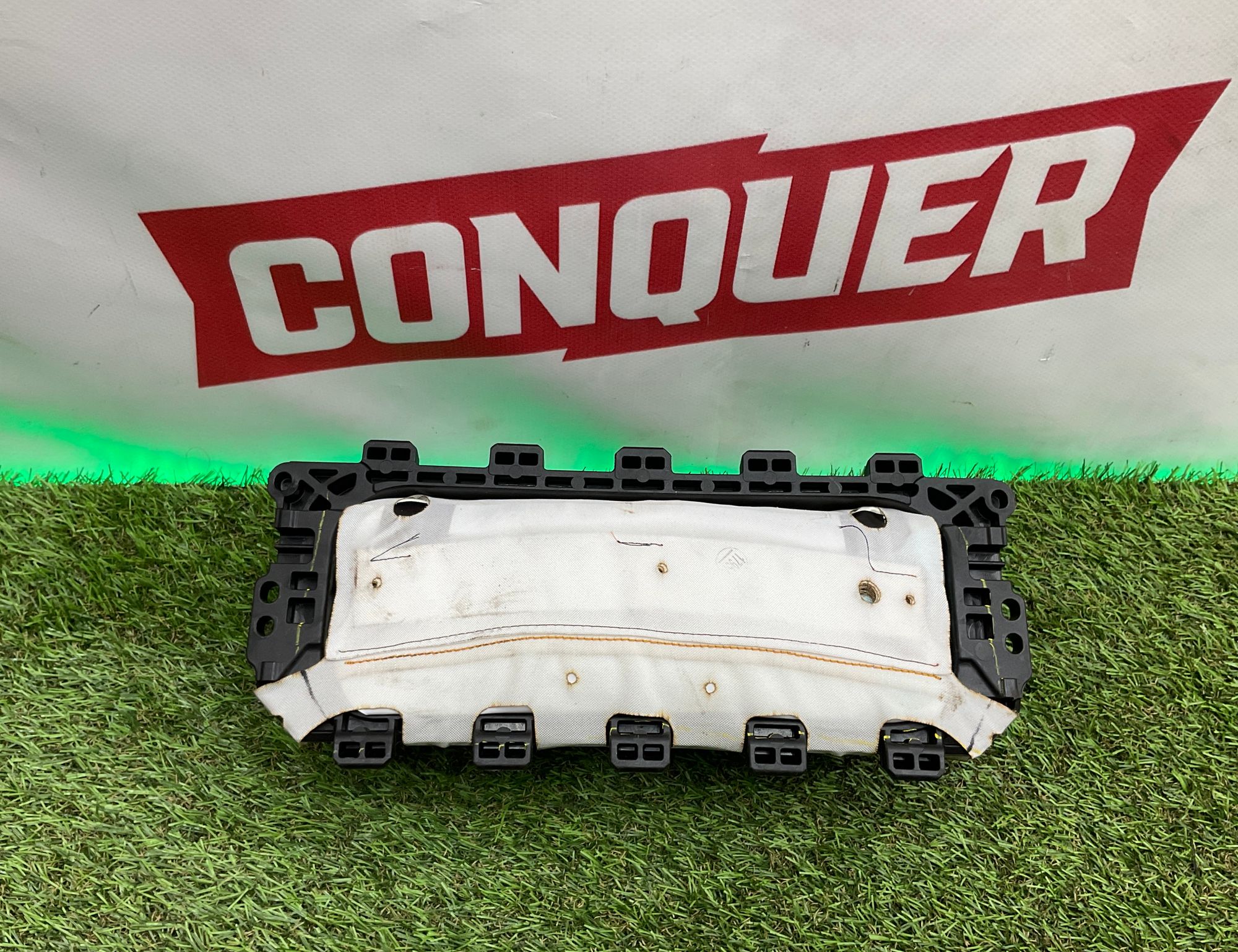 https://ycs.partsauto.market/partsauto-images/thmbs/userImages/h353NjtZg3VDP19b5HMt7LlpbQ93/part/d831a59a-e4d2-41f0-a645-a61c9f19b07a_1747990080526.jpg