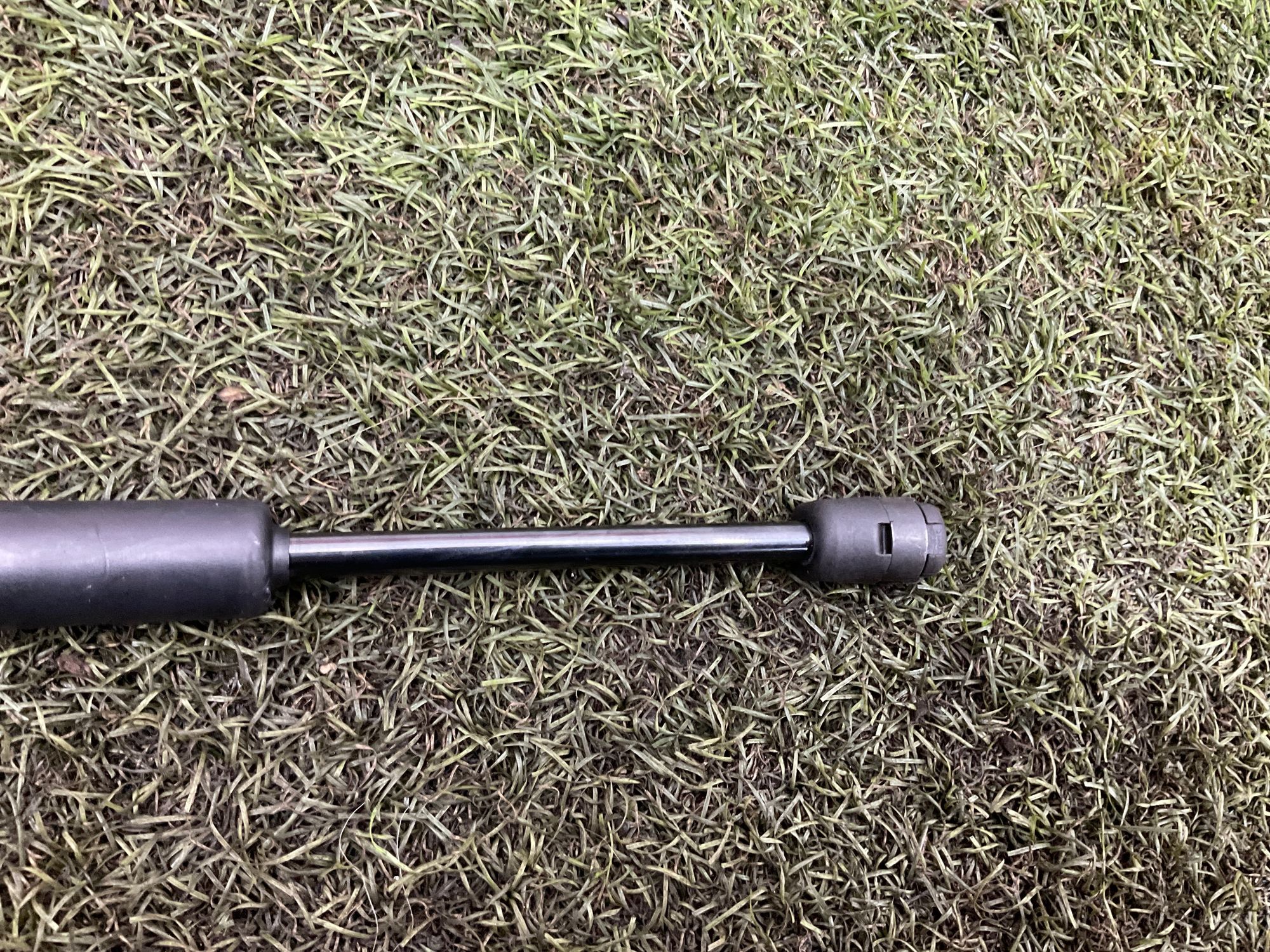 Амортизатор капота BMW M3, G80 2023, 1000 рублей, Москва