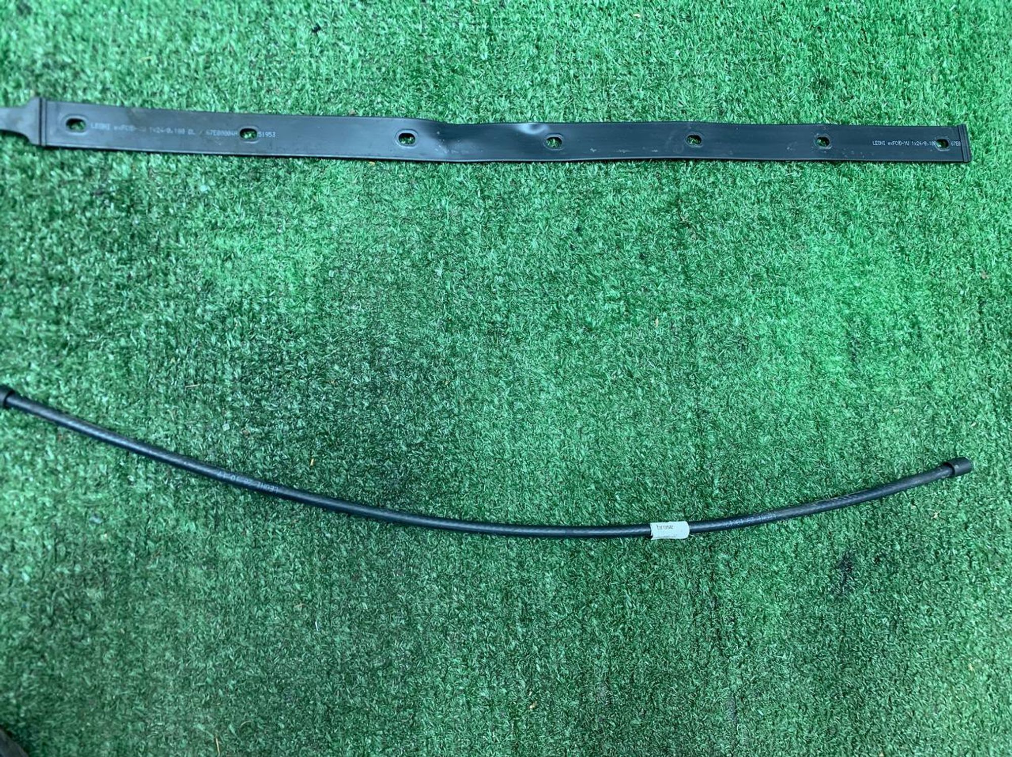 https://ycs.partsauto.market/partsauto-images/thmbs/userImages/h353NjtZg3VDP19b5HMt7LlpbQ93/part/d8dd1fe3-43f7-44a5-9d53-7b3cffd3fb75_1731310907096.jpg