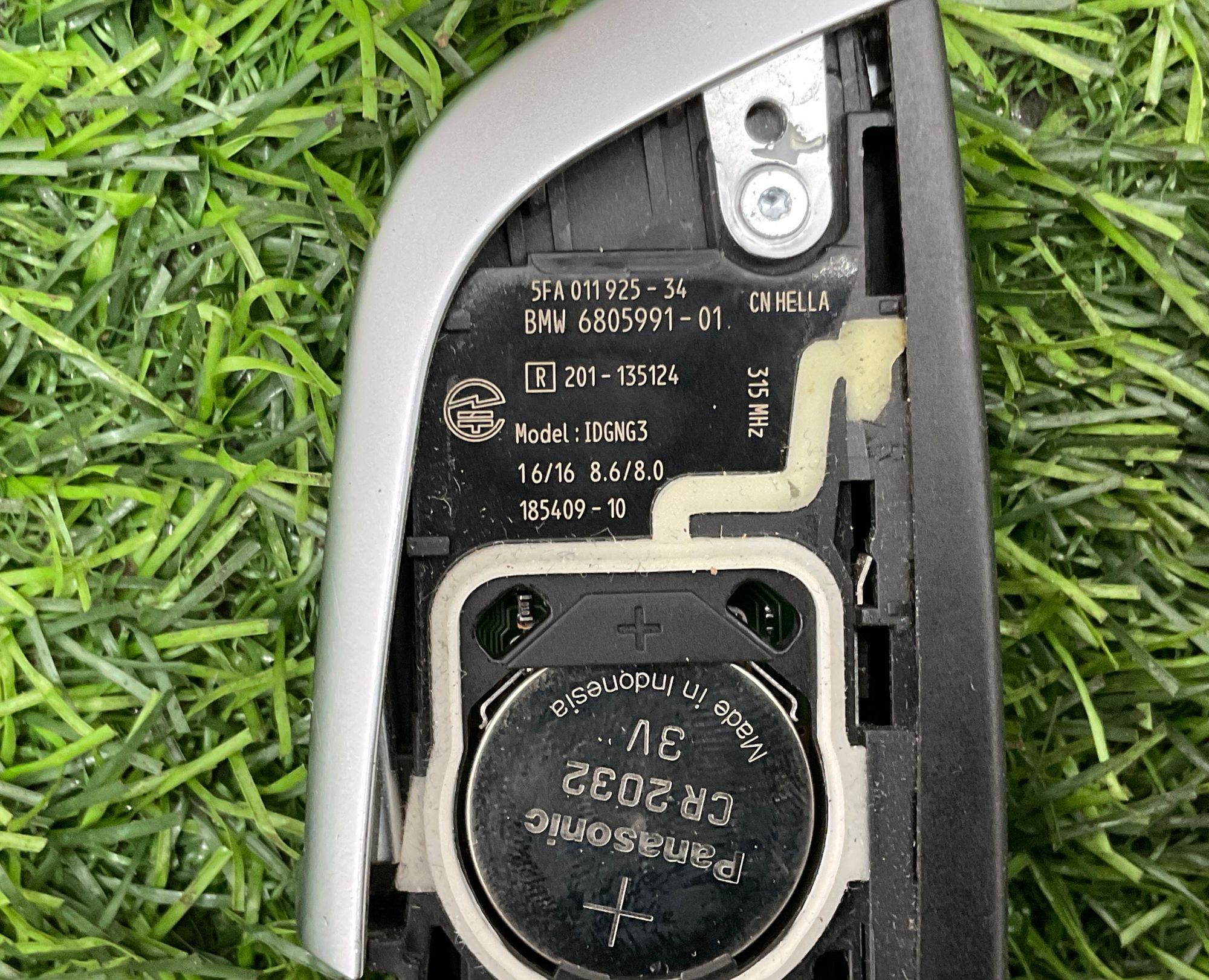 https://ycs.partsauto.market/partsauto-images/thmbs/userImages/h353NjtZg3VDP19b5HMt7LlpbQ93/part/d9199a8c-74cd-4ecc-a2b1-1ff6f80b8b03_1738230534834.jpg