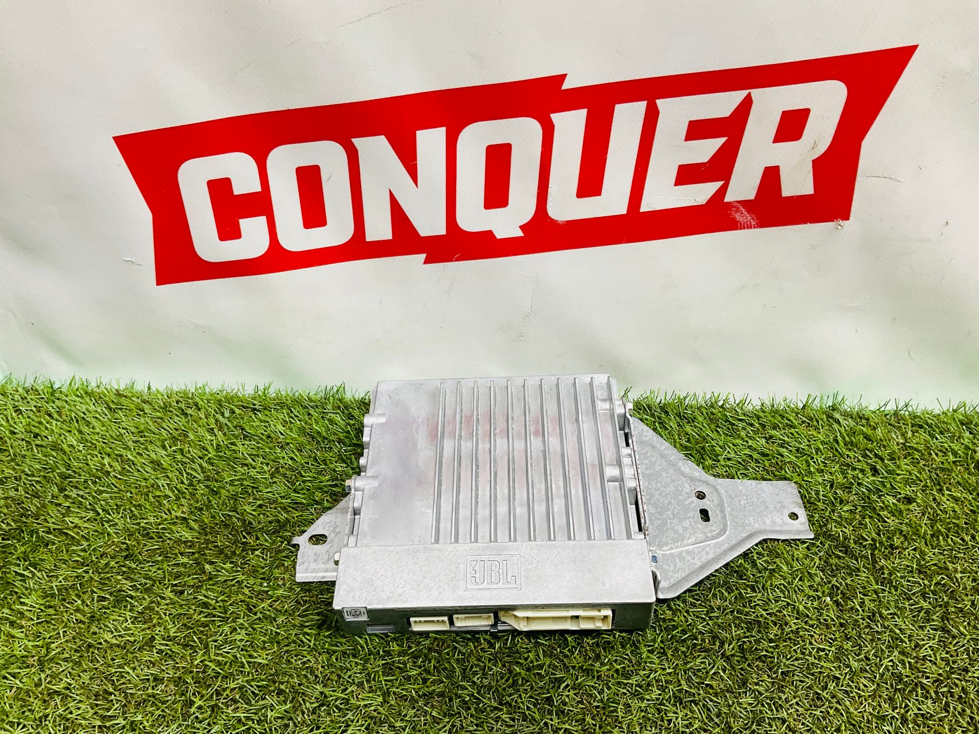 https://ycs.partsauto.market/partsauto-images/thmbs/userImages/h353NjtZg3VDP19b5HMt7LlpbQ93/part/d9329f2d-956a-493d-9b61-37fdcfa82518_1779804457605.jpg