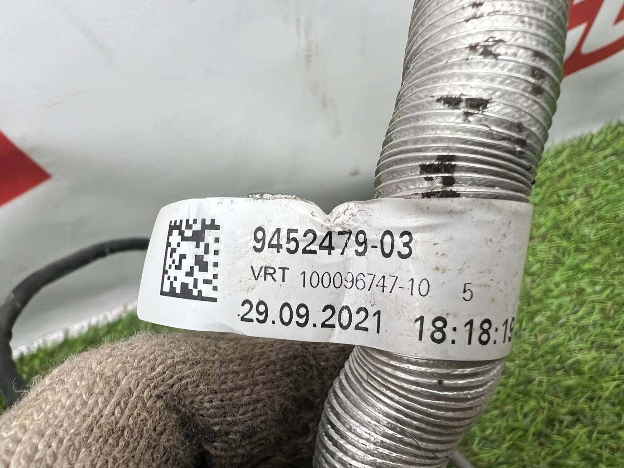 https://ycs.partsauto.market/partsauto-images/thmbs/userImages/h353NjtZg3VDP19b5HMt7LlpbQ93/part/d9336f1f-ed06-4860-a7fd-c4aa66046eea_1712220143981.jpg