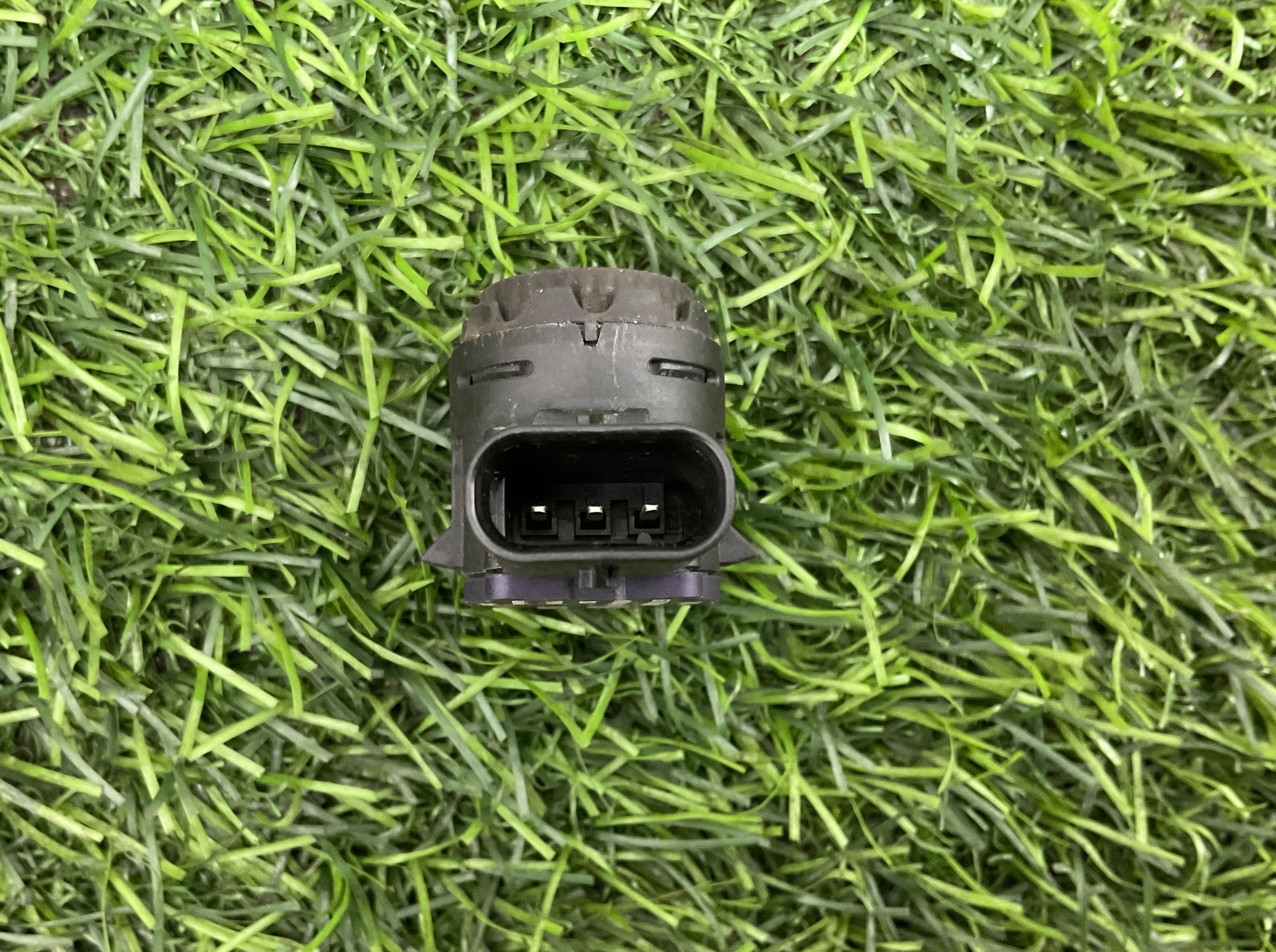 https://ycs.partsauto.market/partsauto-images/thmbs/userImages/h353NjtZg3VDP19b5HMt7LlpbQ93/part/d9d17df0-5ec4-4963-b6fe-f2b1ce727ccf_1744101504908.jpg