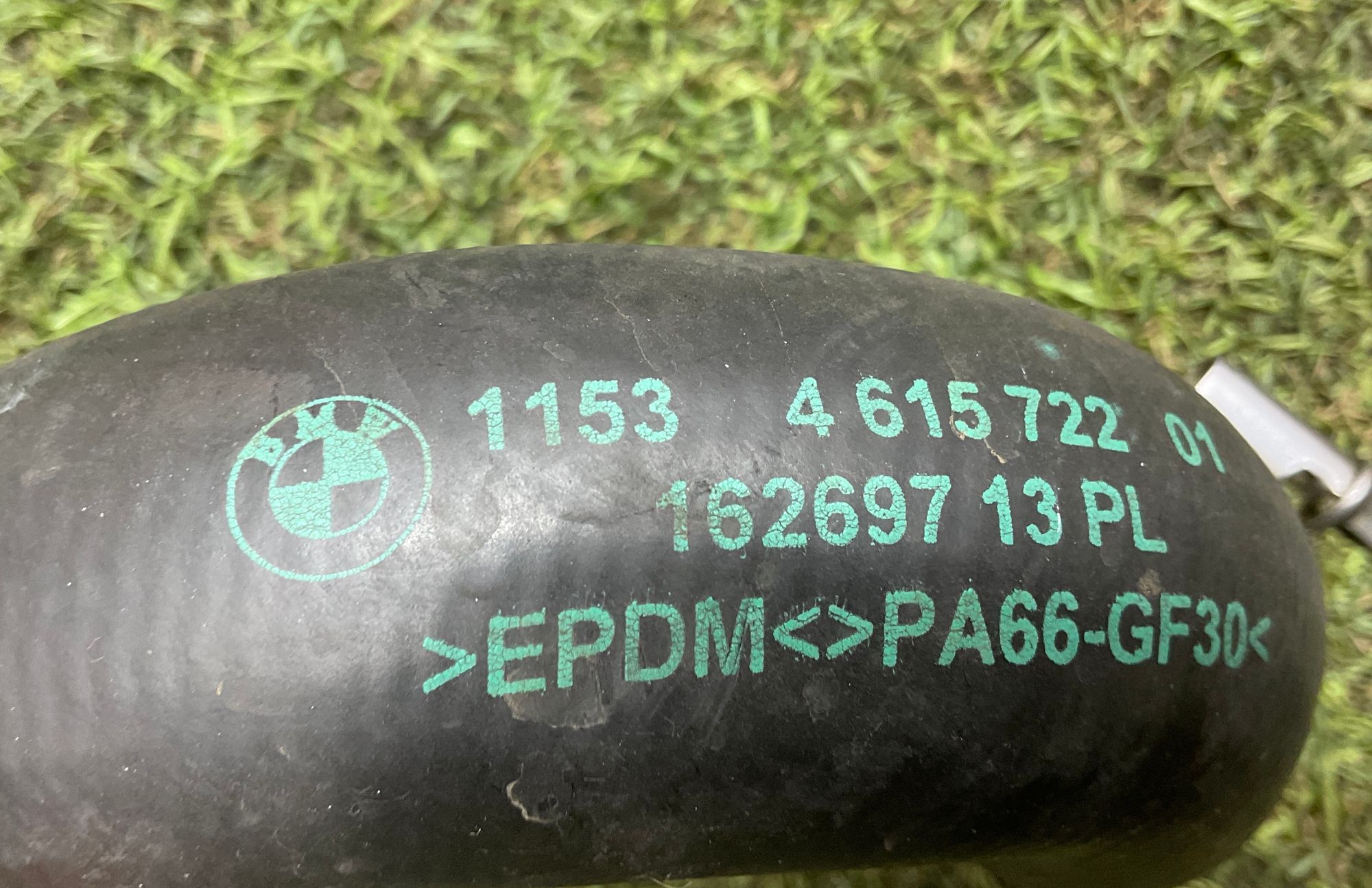 Патрубок системы охлаждения BMW 5 серия, F10/F11/F07 рестайлинг N20, 1000 рублей, Москва