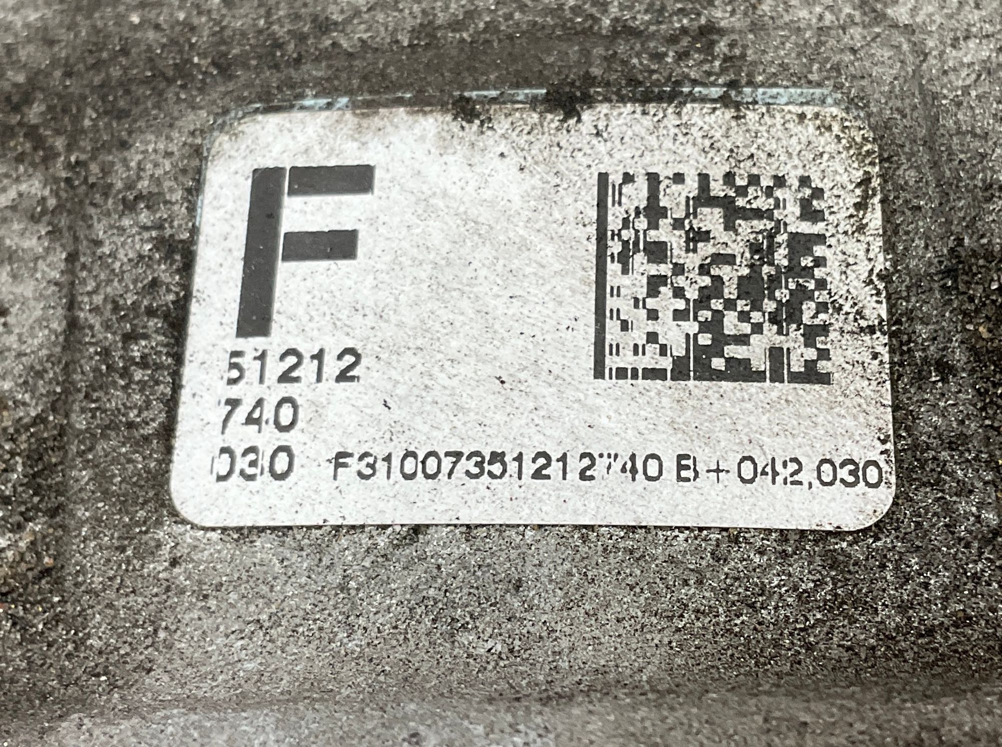 https://ycs.partsauto.market/partsauto-images/thmbs/userImages/h353NjtZg3VDP19b5HMt7LlpbQ93/part/da093c41-a2b0-4a93-b9b3-3e62653a5991_1748251826034.jpg