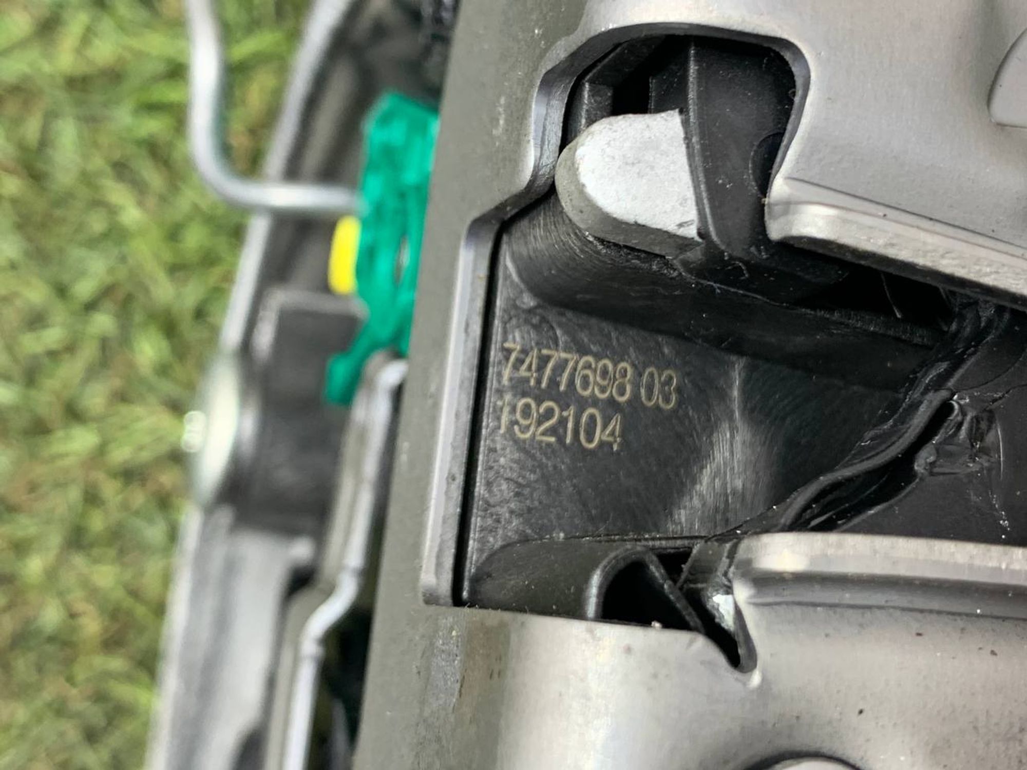 https://ycs.partsauto.market/partsauto-images/thmbs/userImages/h353NjtZg3VDP19b5HMt7LlpbQ93/part/da2a538a-73bf-4e34-bb9a-ab8b608fa141_1718271642494.jpg
