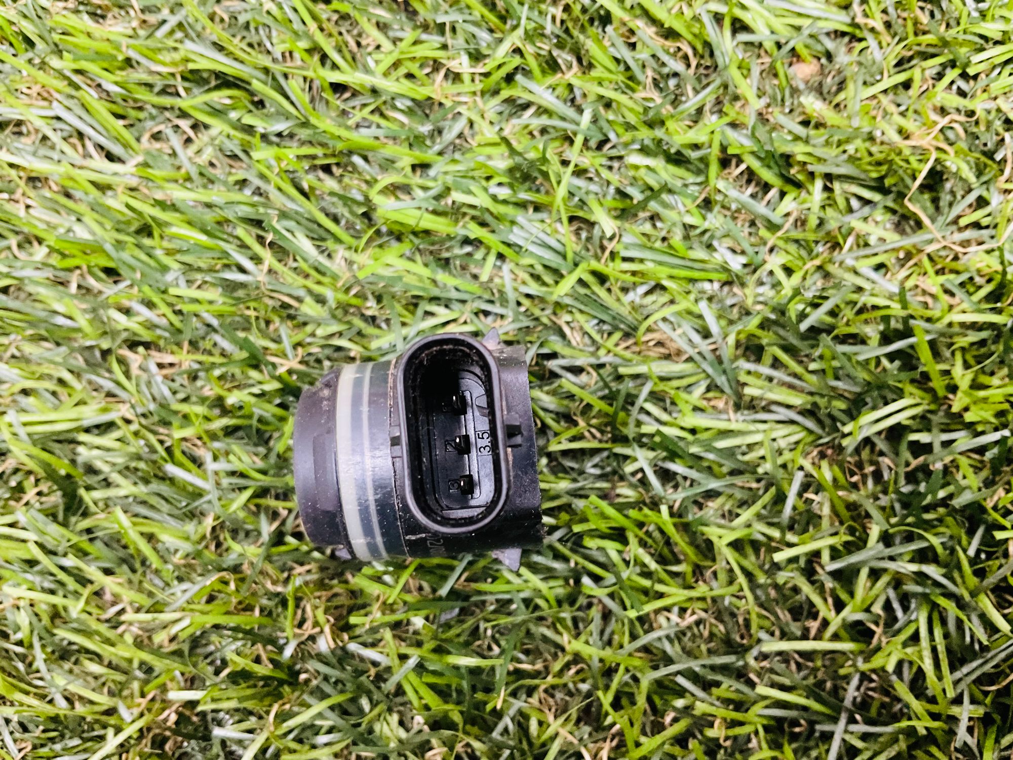 https://ycs.partsauto.market/partsauto-images/thmbs/userImages/h353NjtZg3VDP19b5HMt7LlpbQ93/part/dae4d820-a558-4f26-9a28-ea5550becd9e_1787323176889.jpg