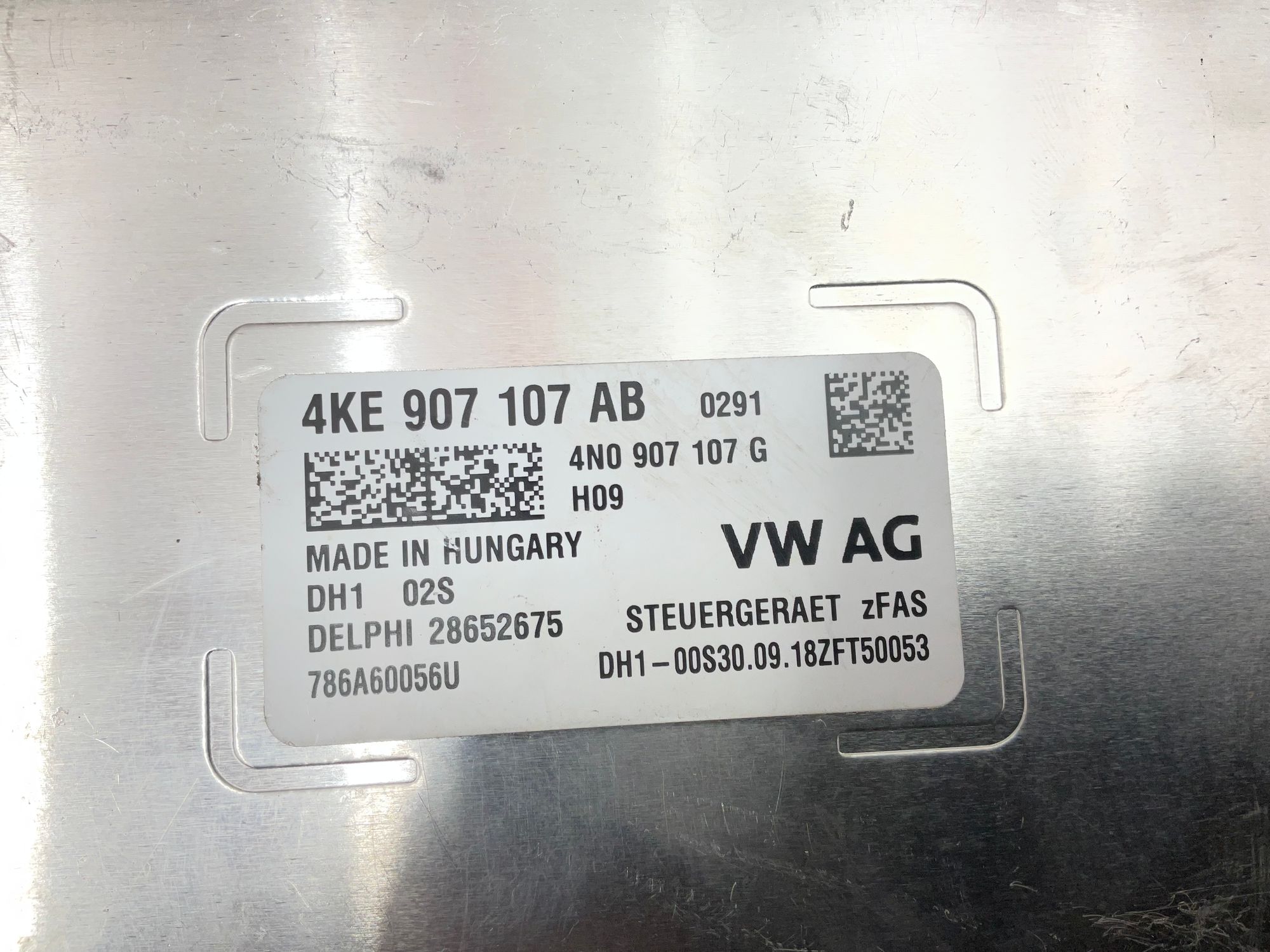 https://ycs.partsauto.market/partsauto-images/thmbs/userImages/h353NjtZg3VDP19b5HMt7LlpbQ93/part/dae80d49-eed8-464f-9644-caf09e5b65b1_1785851251551.jpg