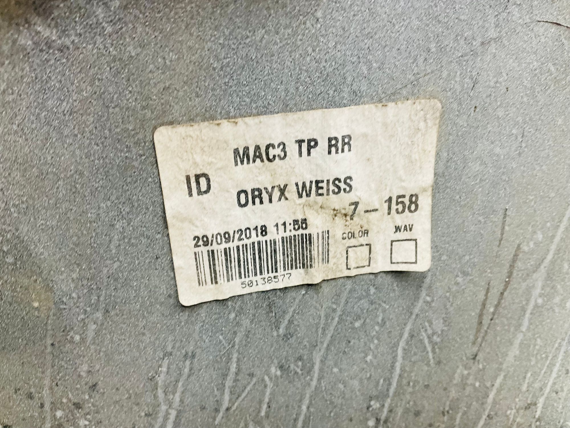 https://ycs.partsauto.market/partsauto-images/thmbs/userImages/h353NjtZg3VDP19b5HMt7LlpbQ93/part/db144322-dcf0-476c-8ea7-25b6ca8ce1fa_1786973858958.jpg