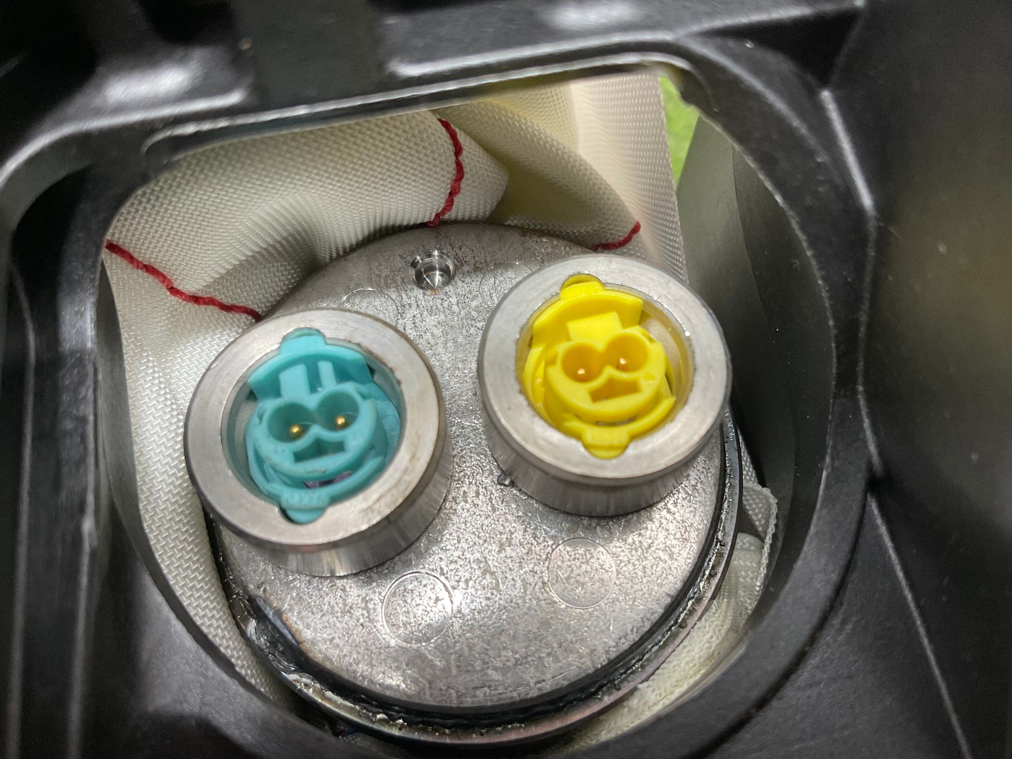 https://ycs.partsauto.market/partsauto-images/thmbs/userImages/h353NjtZg3VDP19b5HMt7LlpbQ93/part/db35ebce-53de-4966-88c5-195355b664f8_1789116907133.jpg