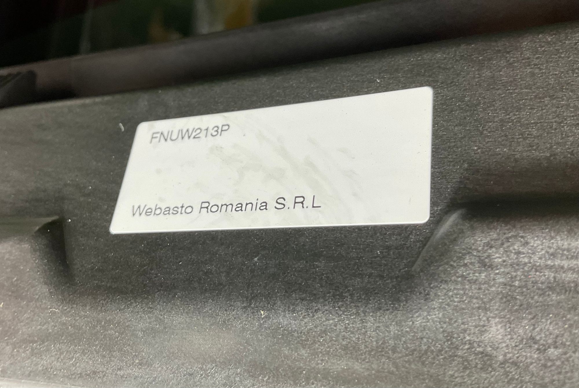 https://ycs.partsauto.market/partsauto-images/thmbs/userImages/h353NjtZg3VDP19b5HMt7LlpbQ93/part/dbdc1e66-404a-4e3c-8819-0c3d1f2d0070_1788358847886.jpg