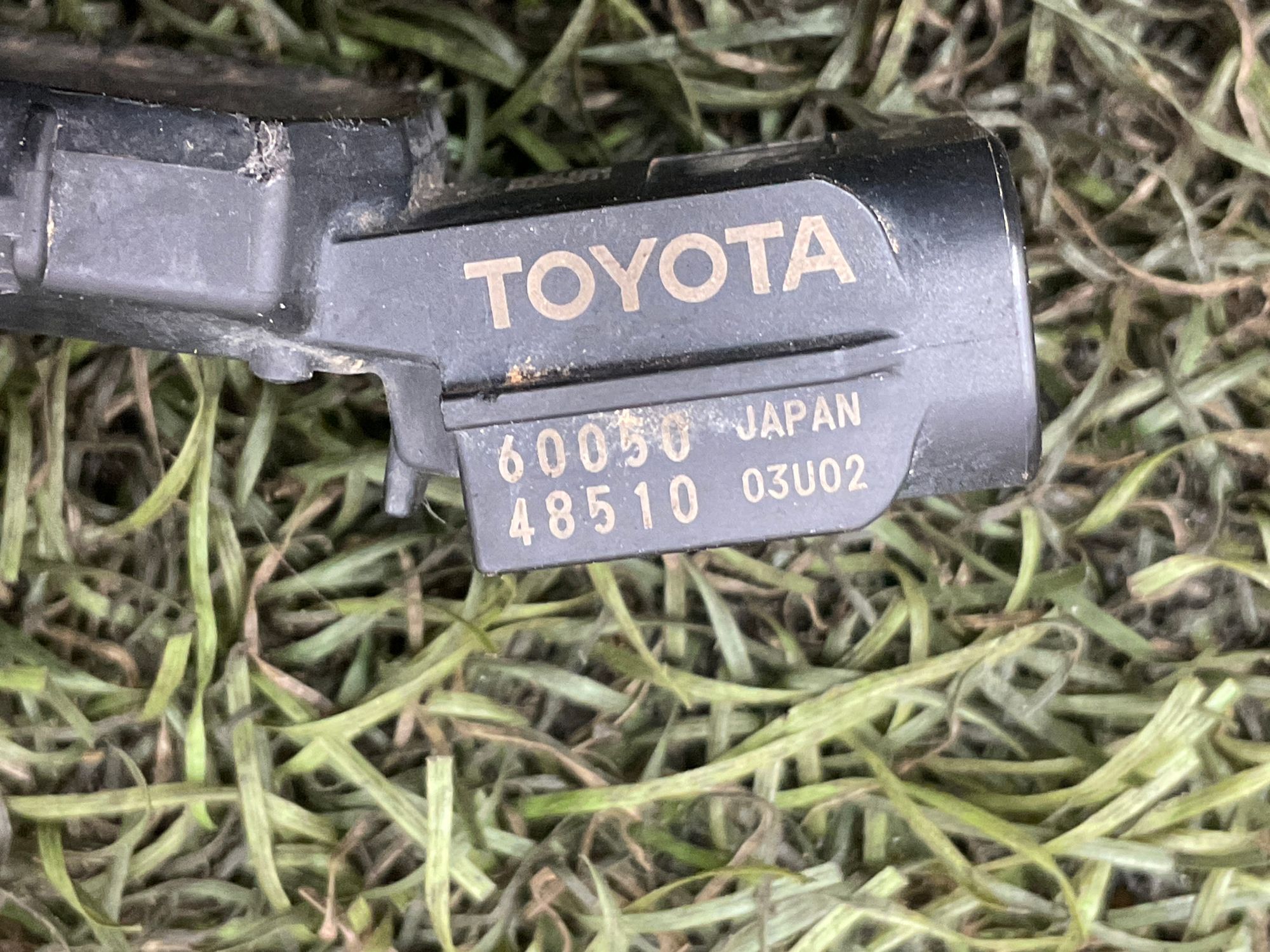 https://ycs.partsauto.market/partsauto-images/thmbs/userImages/h353NjtZg3VDP19b5HMt7LlpbQ93/part/dc6bf76b-f5b9-453d-97ae-986edc6b7111_1775029954515.jpg