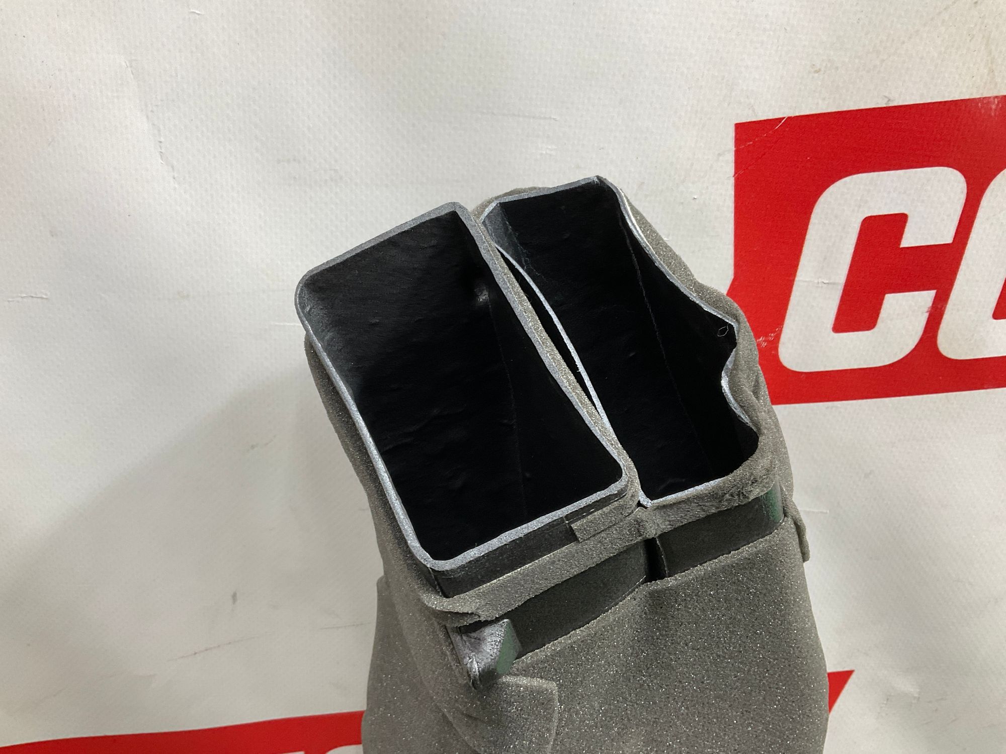https://ycs.partsauto.market/partsauto-images/thmbs/userImages/h353NjtZg3VDP19b5HMt7LlpbQ93/part/dc96d1e7-0dd6-4917-8943-2aeda0901377_1780054353044.jpg