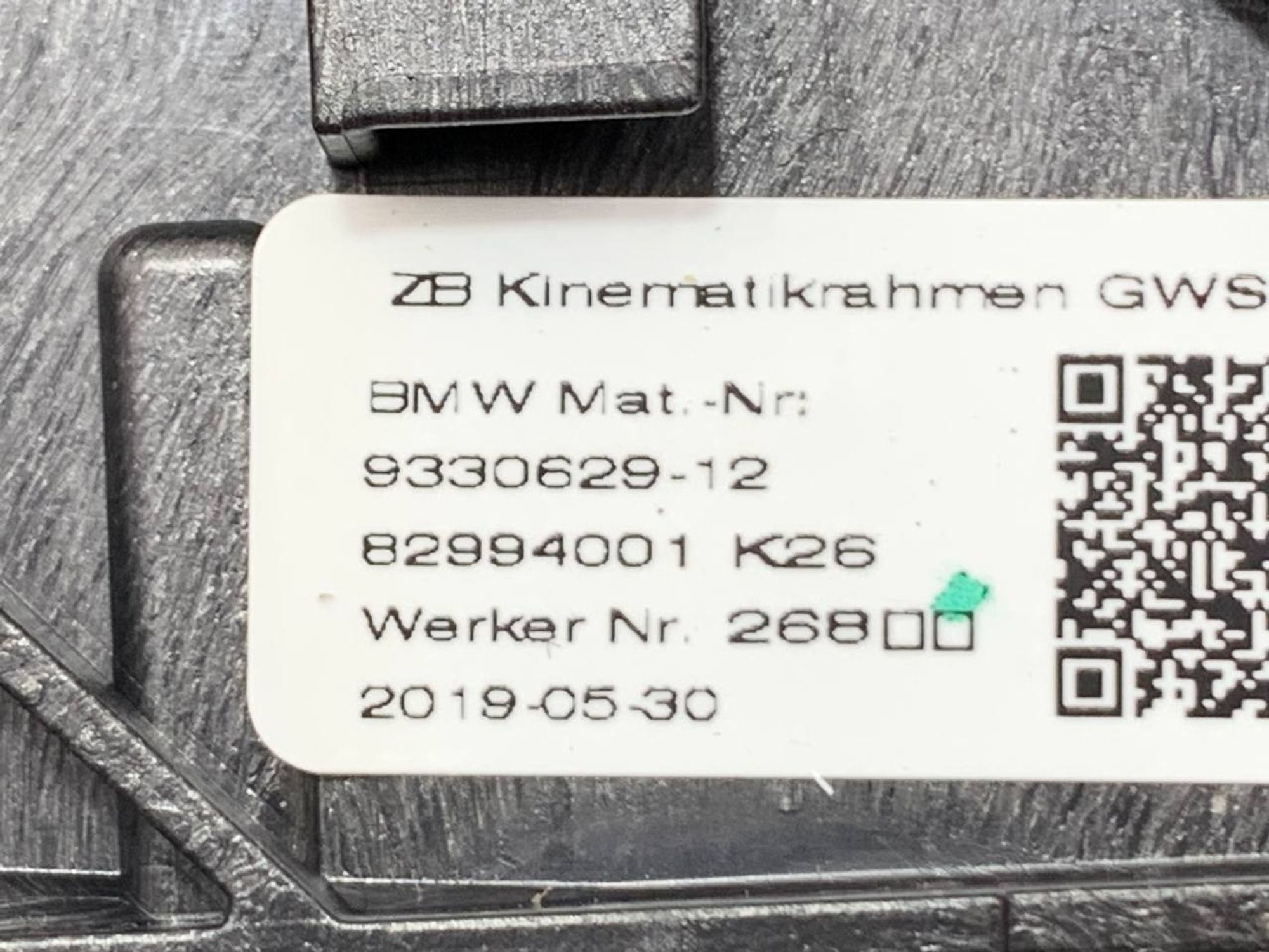 https://ycs.partsauto.market/partsauto-images/thmbs/userImages/h353NjtZg3VDP19b5HMt7LlpbQ93/part/dca9bbfa-9822-40be-b631-8bc7f1bcea00_1718009558744.jpg