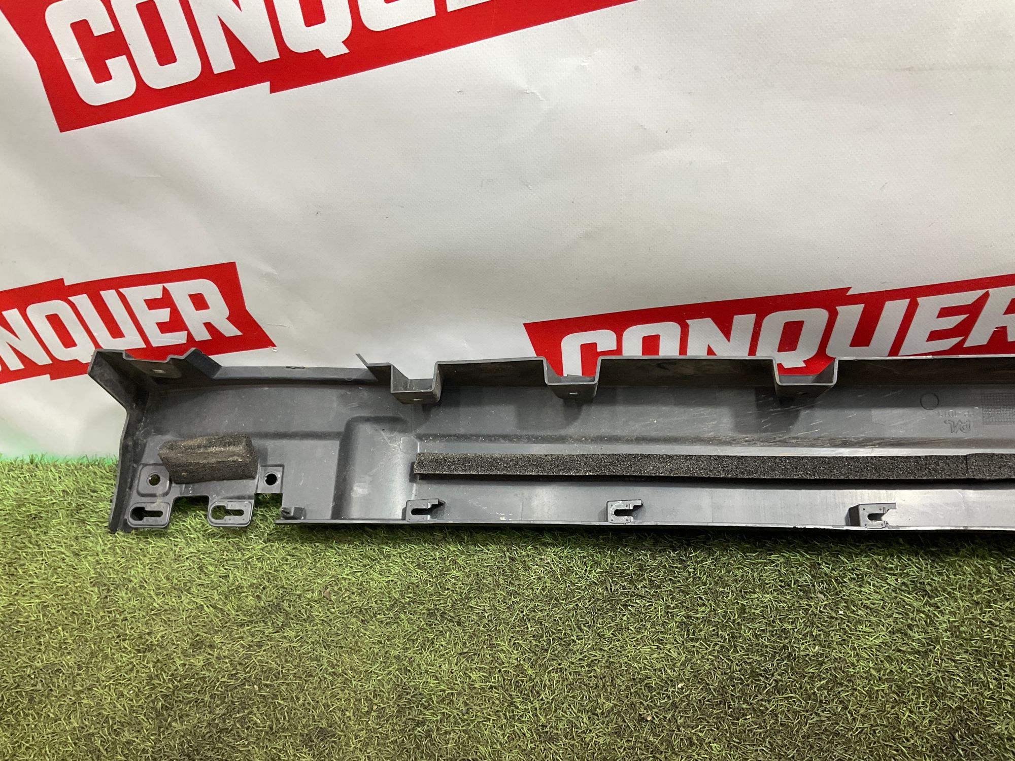 Накладка порога левая Land Rover Defender II 2022, 6000 рублей, Москва