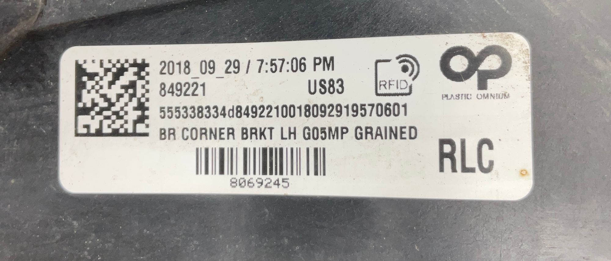 https://ycs.partsauto.market/partsauto-images/thmbs/userImages/h353NjtZg3VDP19b5HMt7LlpbQ93/part/dd12e9f0-01b7-4441-9e52-f2b340364f1b_1742387435099.jpg