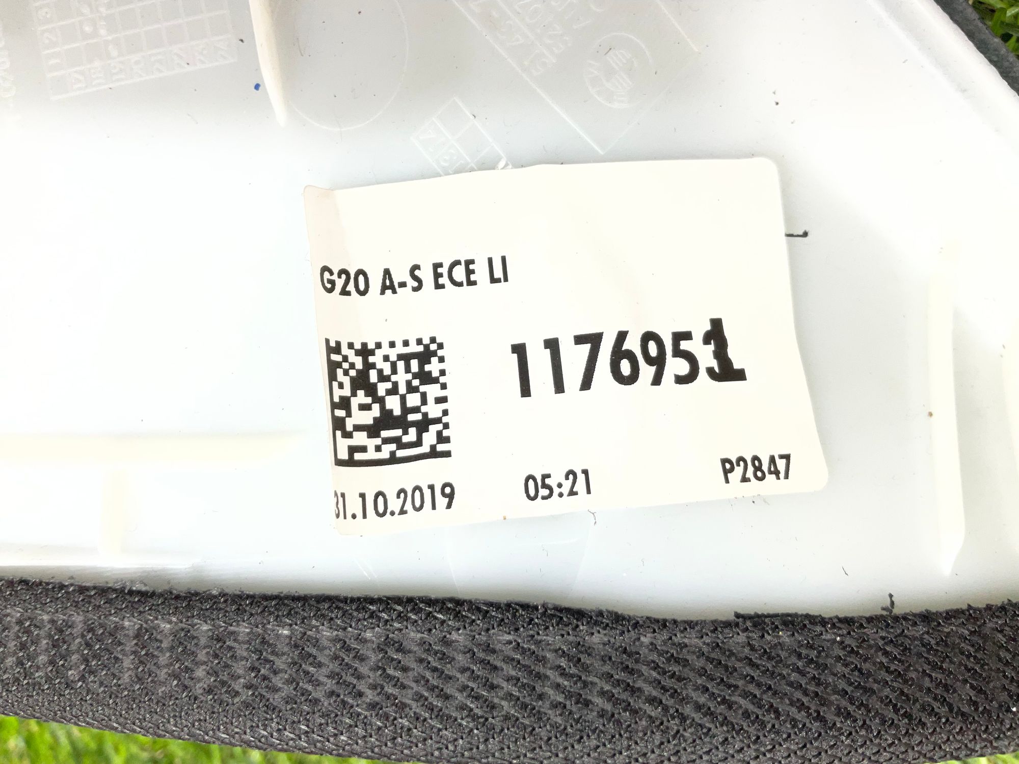 Накладка передней стойки левый BMW 3 G20/21 2022, 2000 рублей, Москва