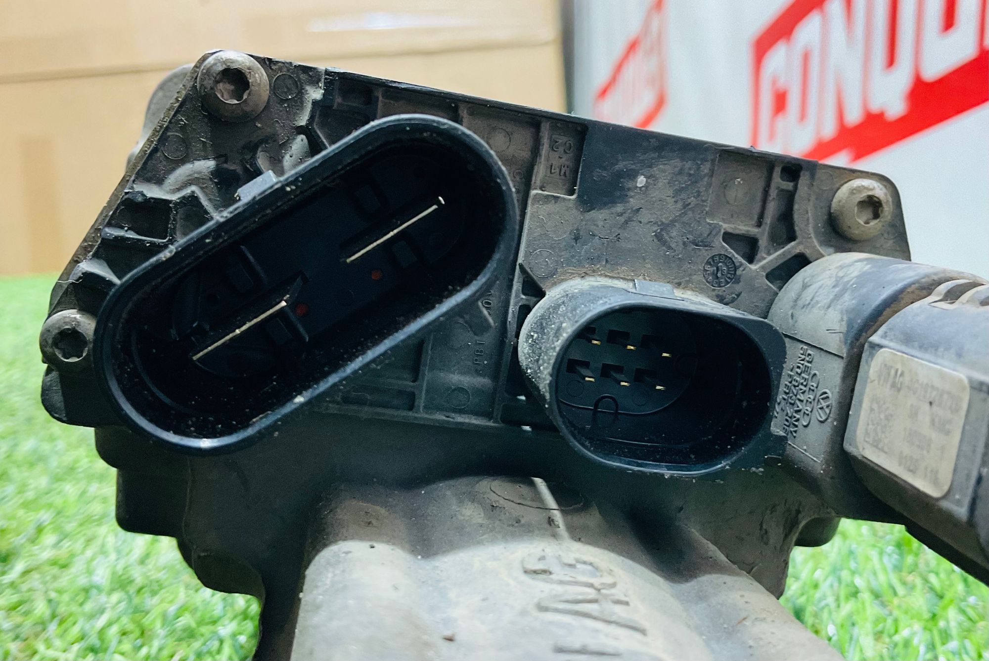 https://ycs.partsauto.market/partsauto-images/thmbs/userImages/h353NjtZg3VDP19b5HMt7LlpbQ93/part/dd699ec9-d089-432a-9316-fbab44d1cc74_1784979487274.jpg