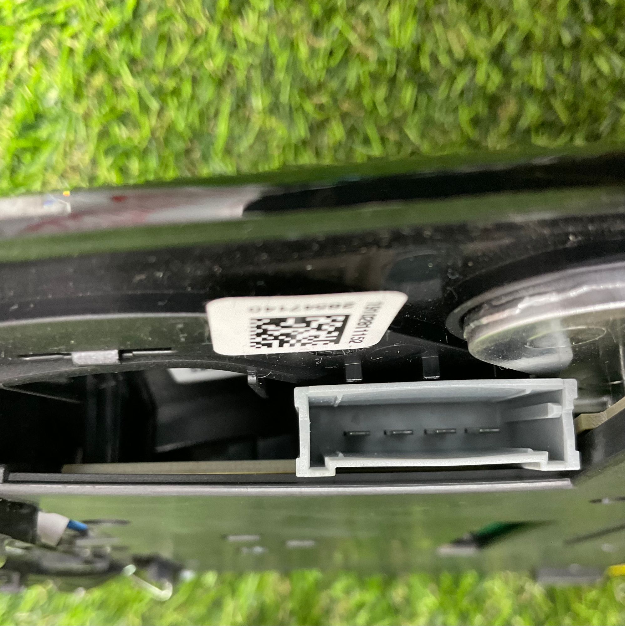 https://ycs.partsauto.market/partsauto-images/thmbs/userImages/h353NjtZg3VDP19b5HMt7LlpbQ93/part/ddc1e751-05d3-4e0d-977f-605b98a1e9f5_1781522791258.jpg