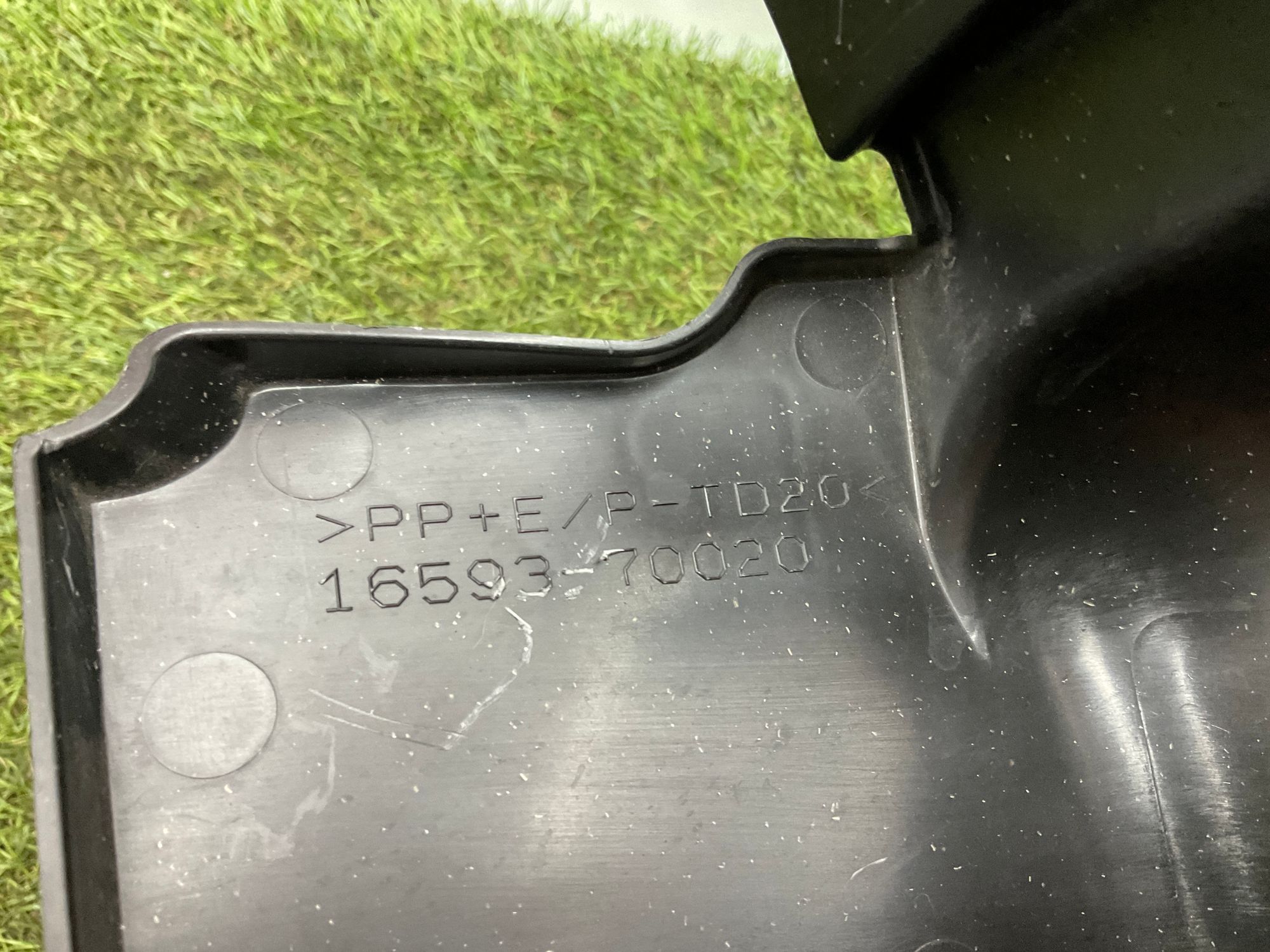 https://ycs.partsauto.market/partsauto-images/thmbs/userImages/h353NjtZg3VDP19b5HMt7LlpbQ93/part/dddcef50-8109-4ab8-8019-195c98c2deee_1779720638883.jpg