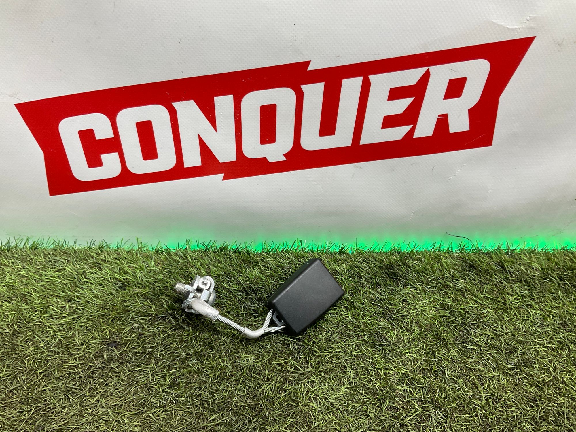 Замок ремня безопасности задний левый BMW 6 F06, 1000 рублей, Москва