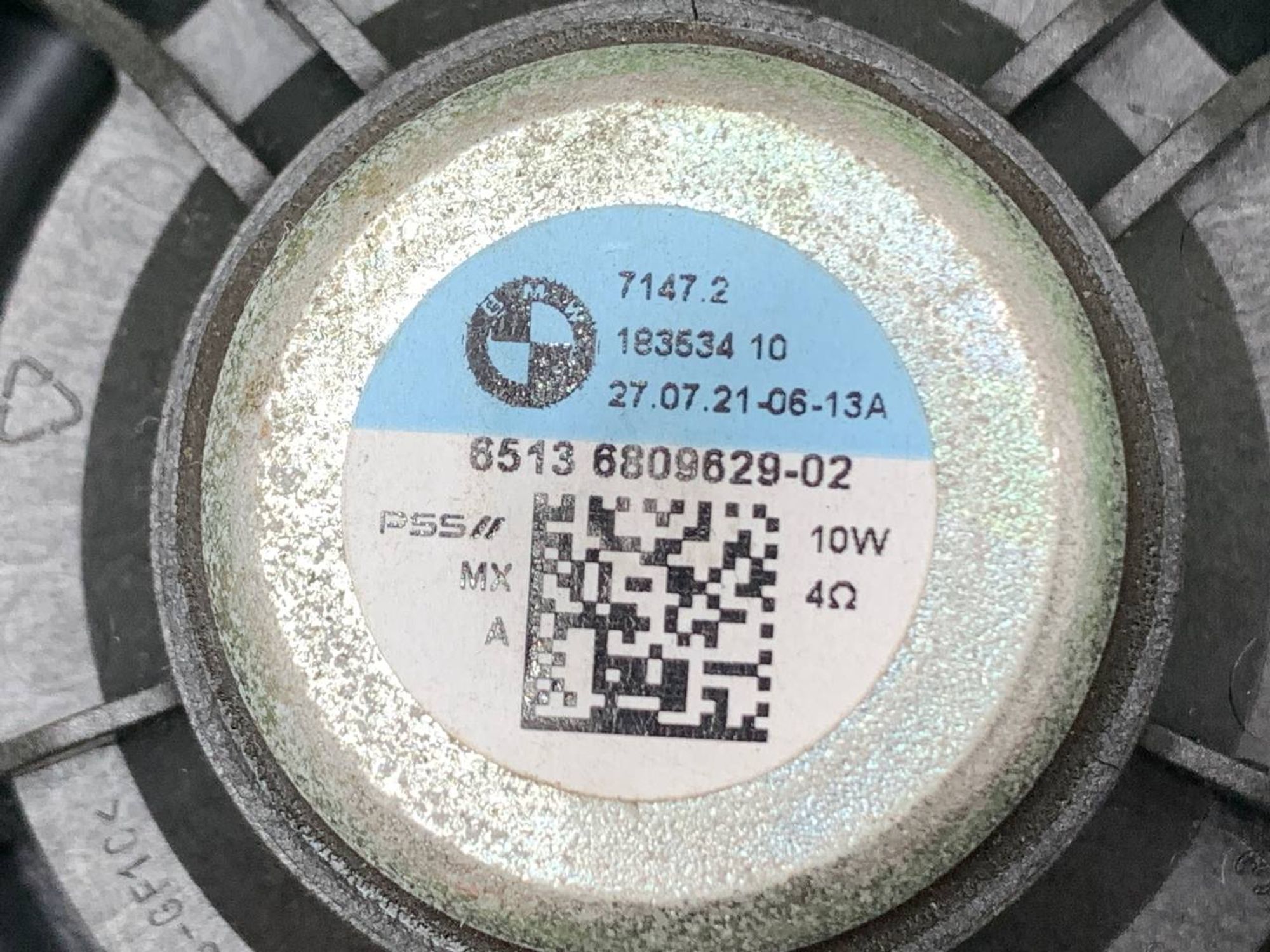 https://ycs.partsauto.market/partsauto-images/thmbs/userImages/h353NjtZg3VDP19b5HMt7LlpbQ93/part/de1b6d7d-c953-4658-a272-7edcea5461c3_1719646585852.jpg