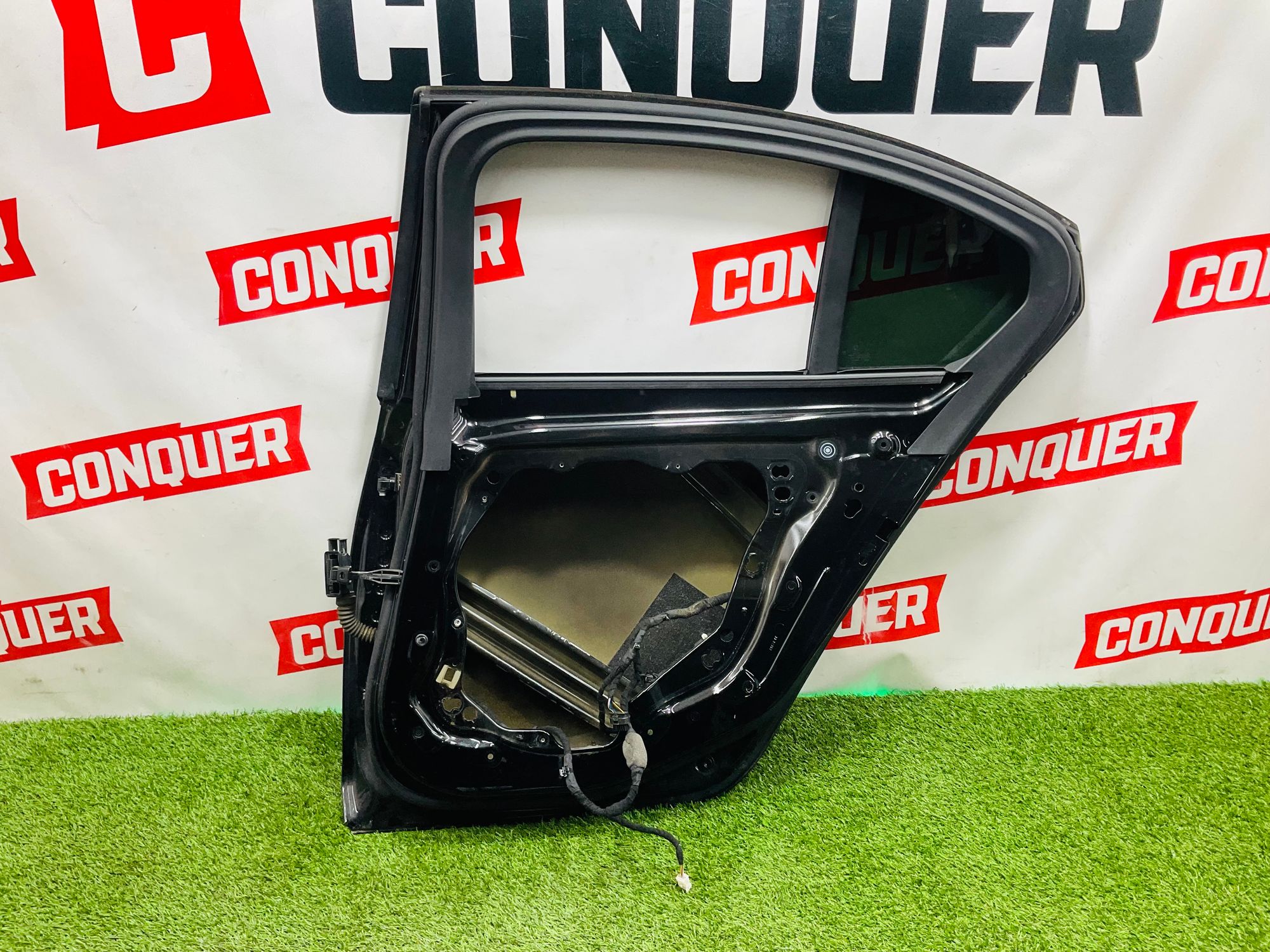 https://ycs.partsauto.market/partsauto-images/thmbs/userImages/h353NjtZg3VDP19b5HMt7LlpbQ93/part/de6bfad4-a4e8-43dc-b808-20d4cfcac97c_1781514215140.jpg