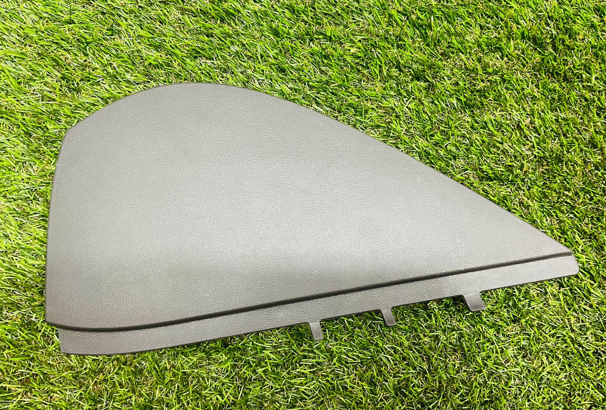 https://ycs.partsauto.market/partsauto-images/thmbs/userImages/h353NjtZg3VDP19b5HMt7LlpbQ93/part/def25bd6-f315-4f87-bf3d-4d124e5066a1_1785574008992.jpg