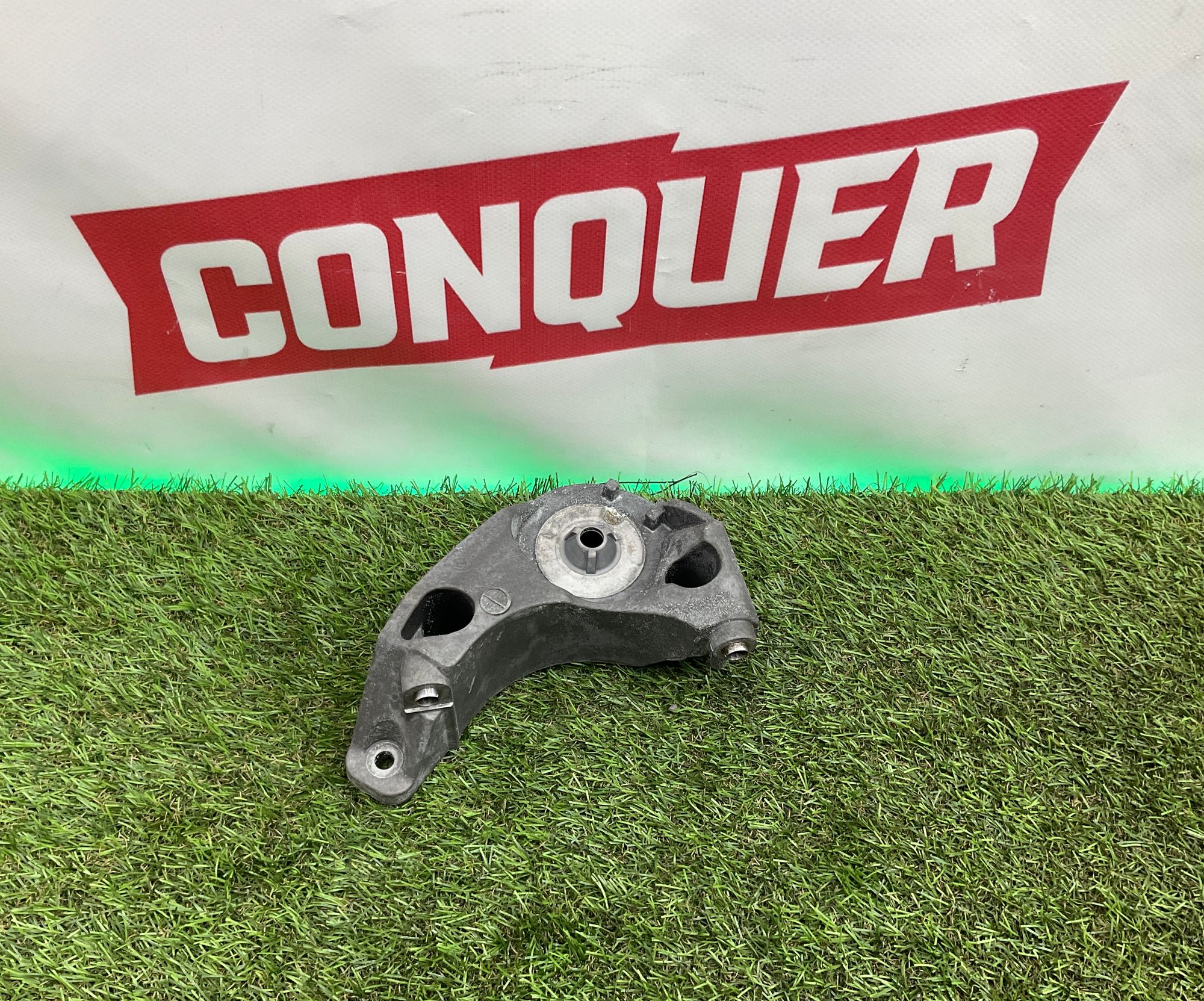 Кронштейн двигатель BMW 5 серия, G30/G31, 2000 рублей, Москва