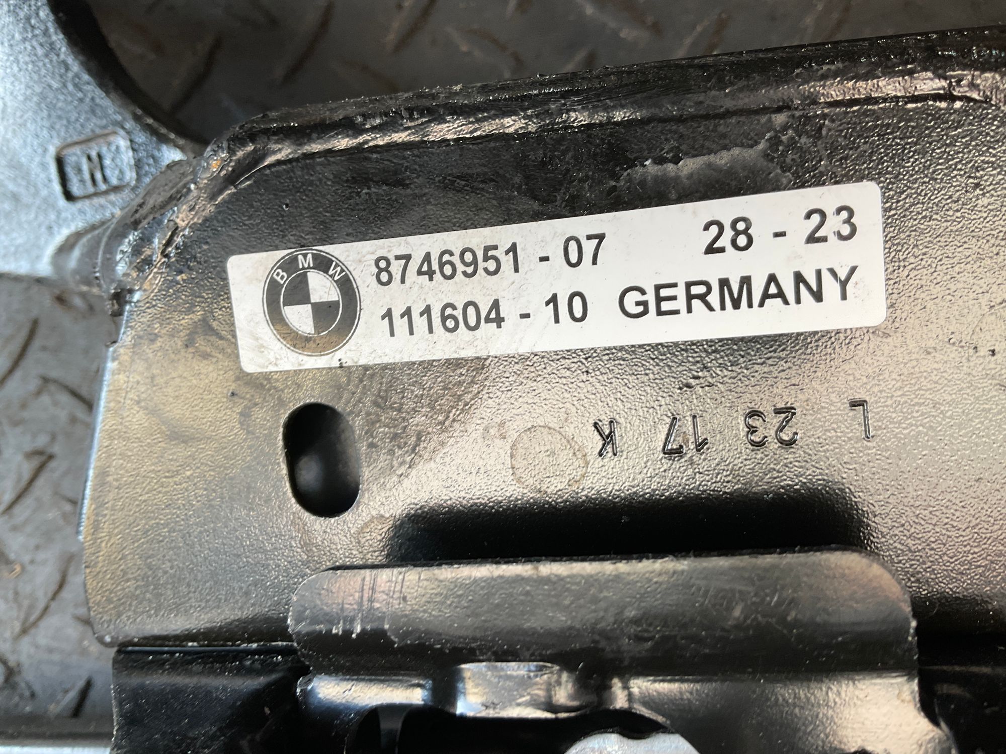 Передняя панель телевизор BMW M3, G80 2023, 100000 рублей, Москва