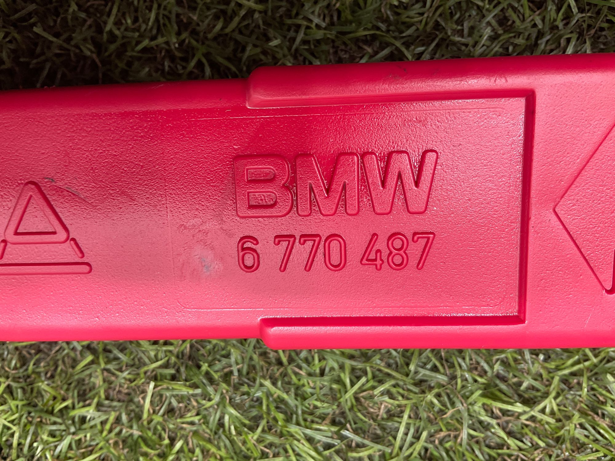 Знак аварийной остановки BMW X5, G05, 1000 рублей, Москва