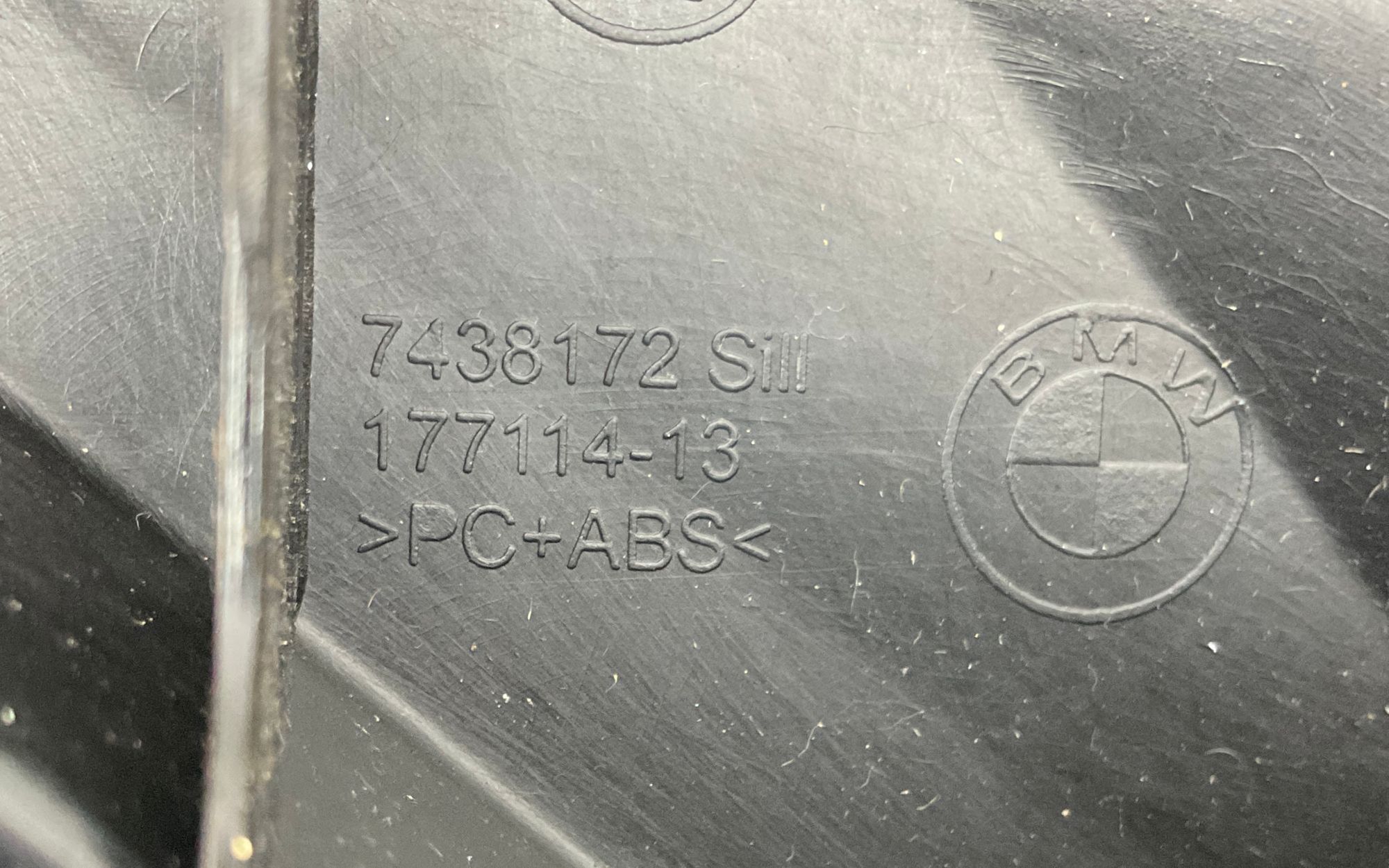 https://ycs.partsauto.market/partsauto-images/thmbs/userImages/h353NjtZg3VDP19b5HMt7LlpbQ93/part/e03546f1-89c8-4fda-aaaf-b580511d3b89_1742222135755.jpg
