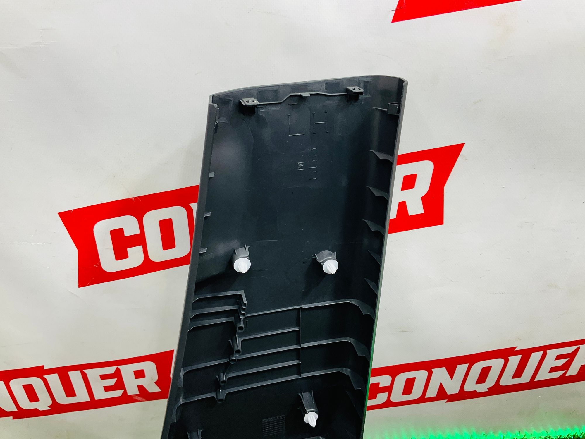 https://ycs.partsauto.market/partsauto-images/thmbs/userImages/h353NjtZg3VDP19b5HMt7LlpbQ93/part/e0540932-de0a-4ba2-9bc2-3e3574e07531_1780053863994.jpg