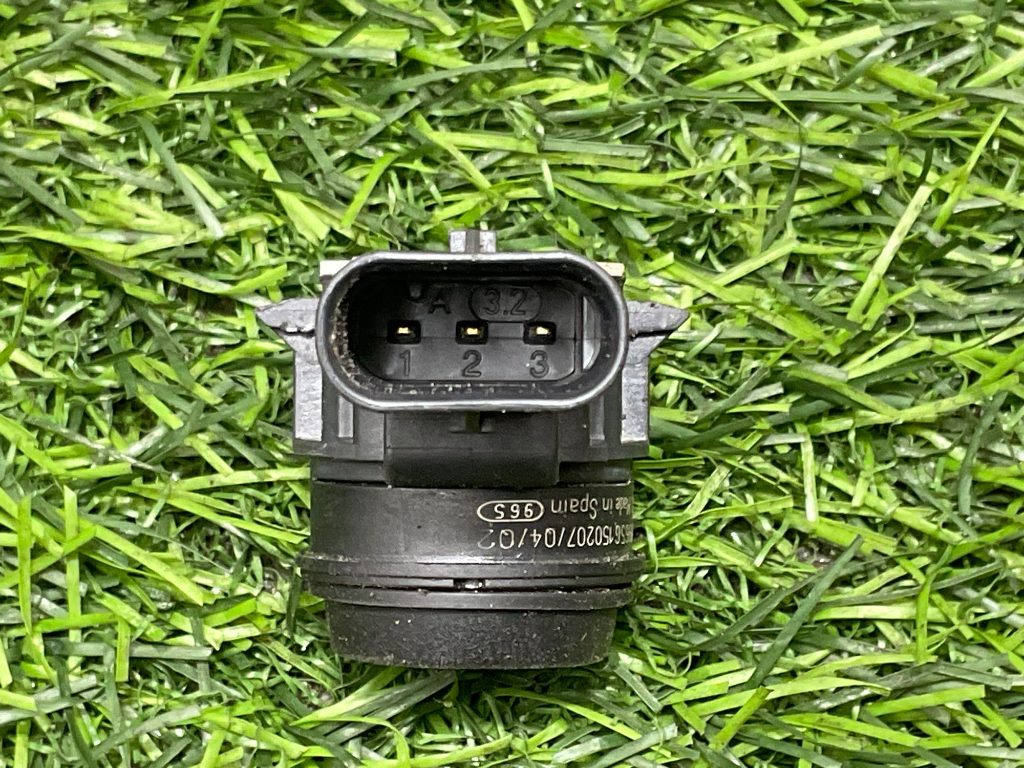 https://ycs.partsauto.market/partsauto-images/thmbs/userImages/h353NjtZg3VDP19b5HMt7LlpbQ93/part/e0643866-df14-471c-b664-8e2a4b4fd669_1736251749091.jpg