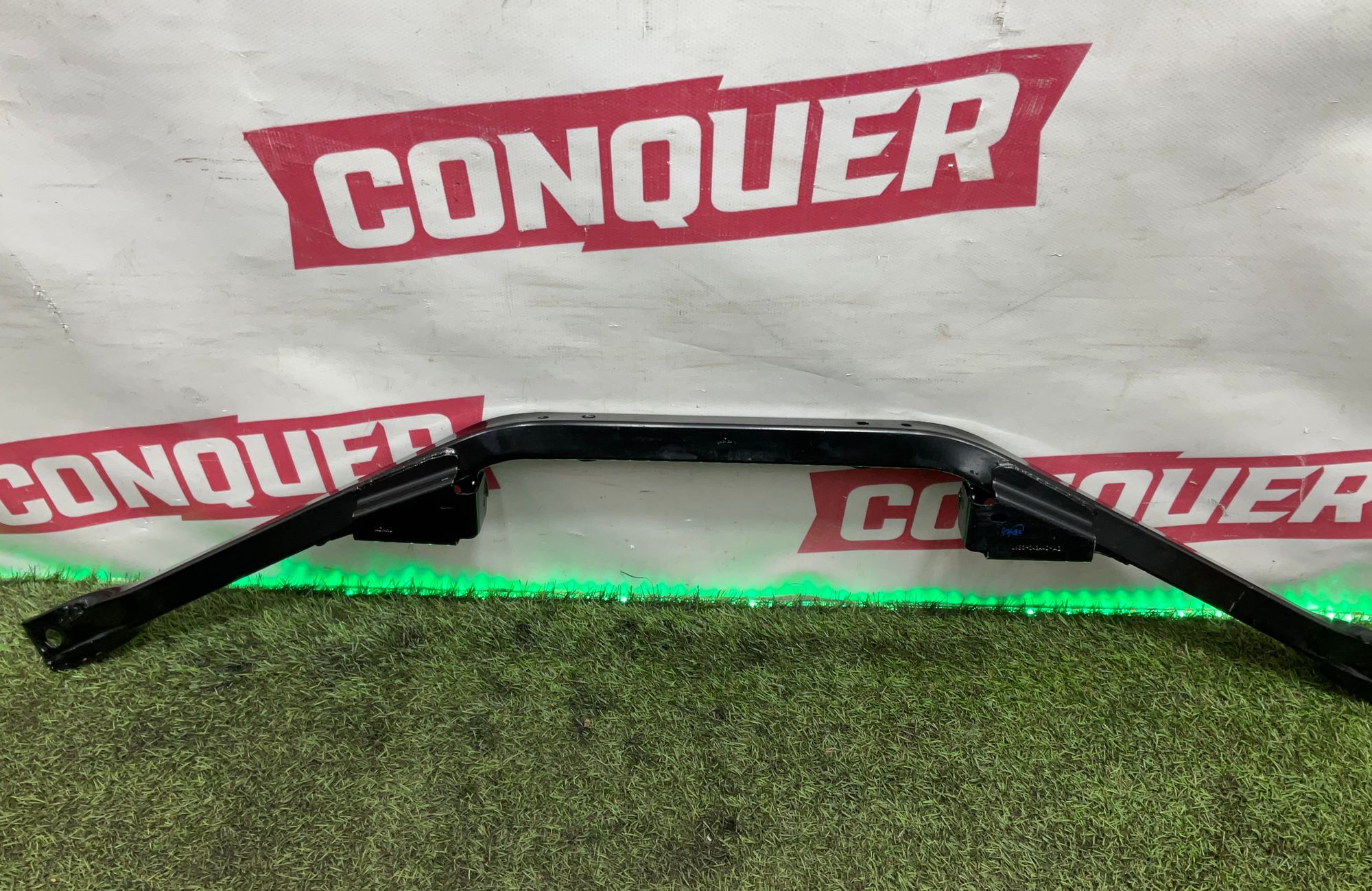 Распорка кузова задняя Land Rover Defender II L663 2022, 2000 рублей, Москва