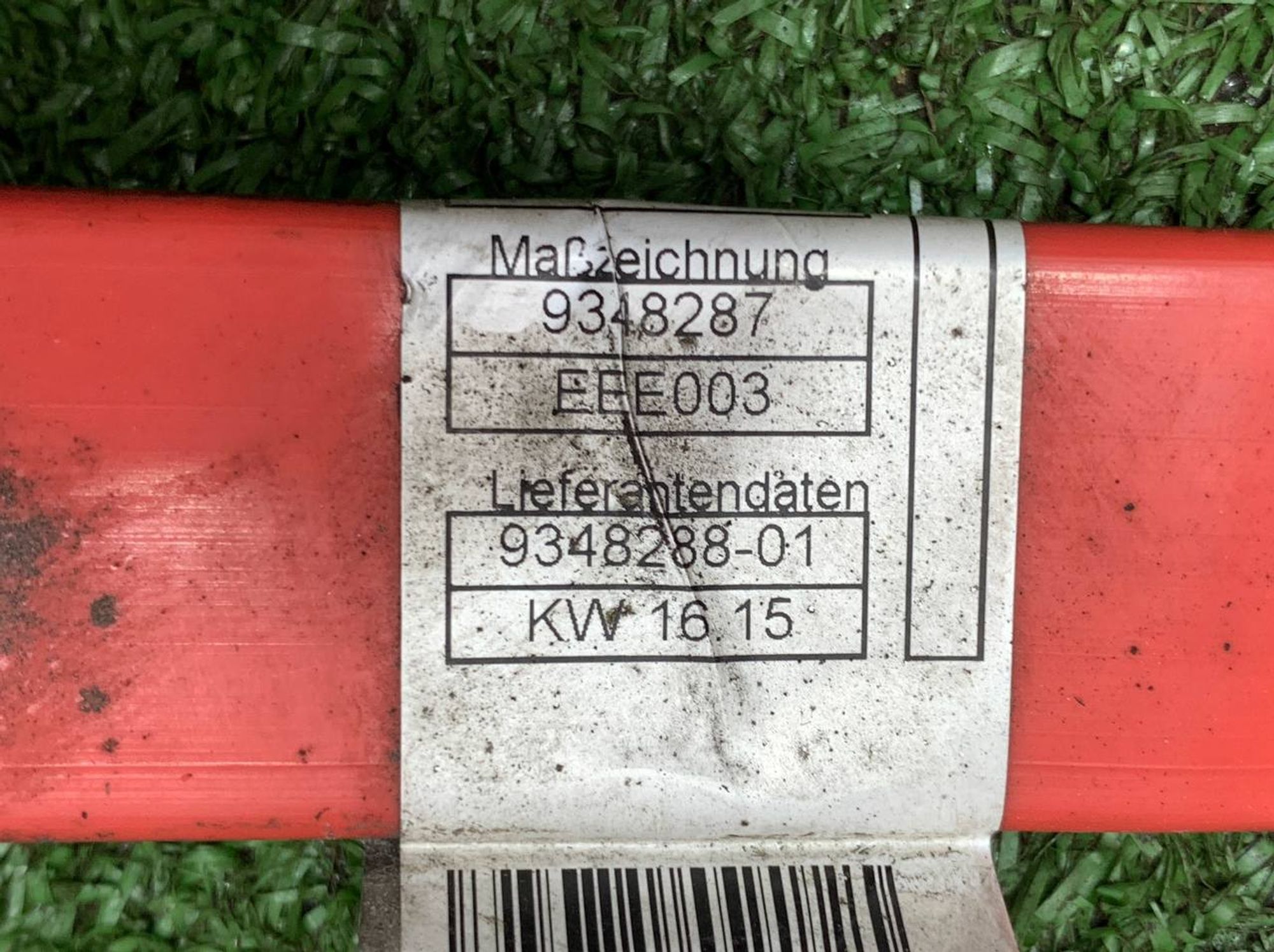 https://ycs.partsauto.market/partsauto-images/thmbs/userImages/h353NjtZg3VDP19b5HMt7LlpbQ93/part/e0aeb198-5f94-4ae5-b673-1fee5179fb3b_1720710527123.jpg