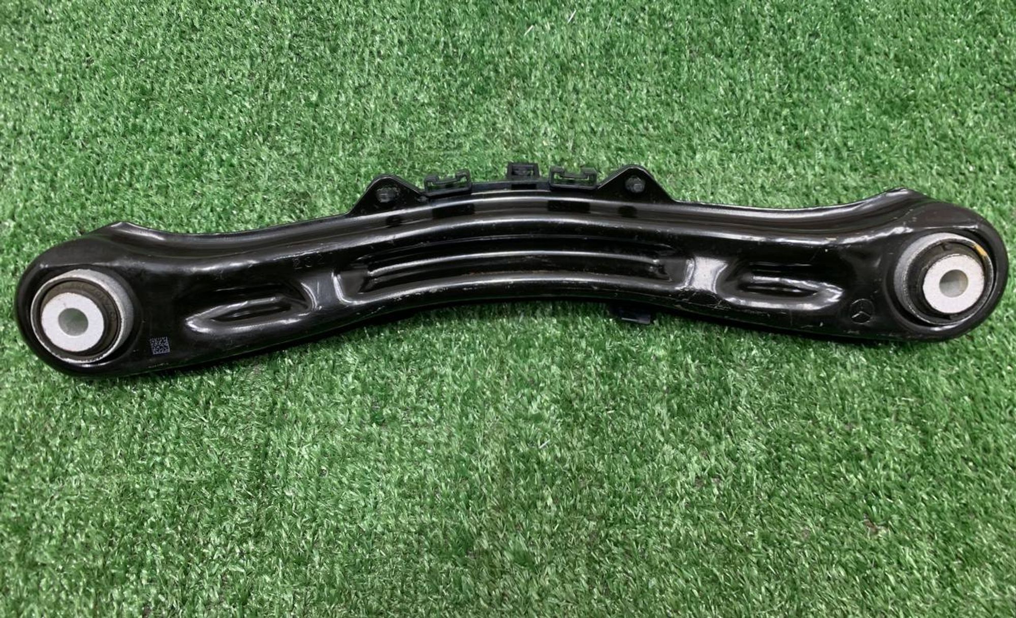 https://ycs.partsauto.market/partsauto-images/thmbs/userImages/h353NjtZg3VDP19b5HMt7LlpbQ93/part/e0beb32f-2cc9-4114-ad15-b077a327ac5e_1729674570327.jpg