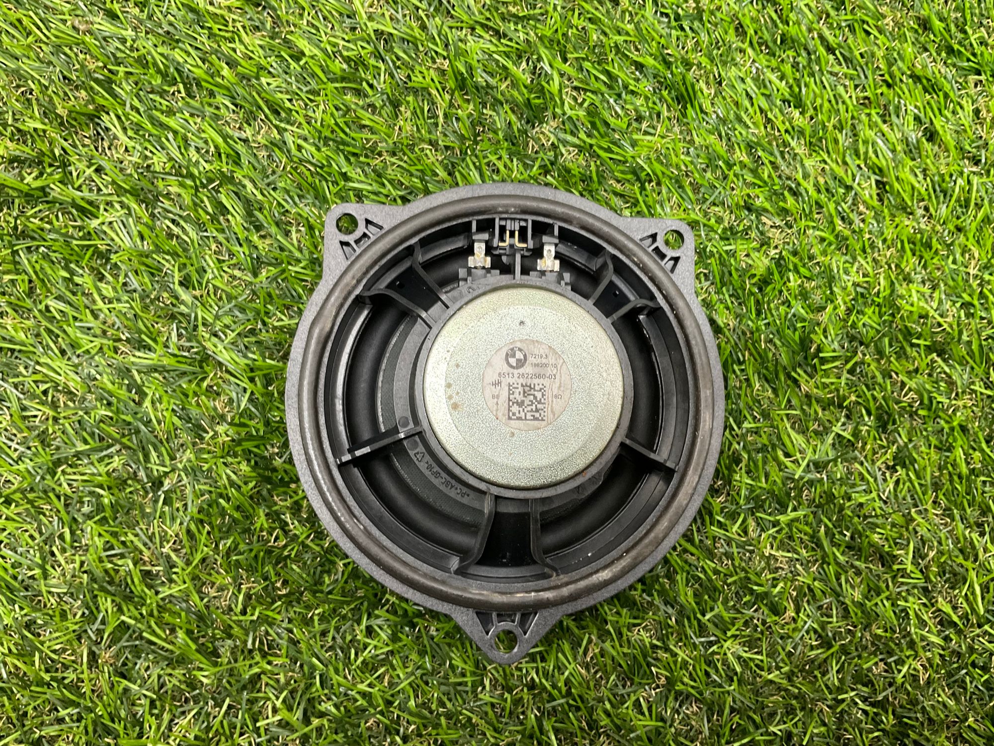 https://ycs.partsauto.market/partsauto-images/thmbs/userImages/h353NjtZg3VDP19b5HMt7LlpbQ93/part/e0f47039-419d-474c-8829-9a6f92e9042f_1781530578917.jpg