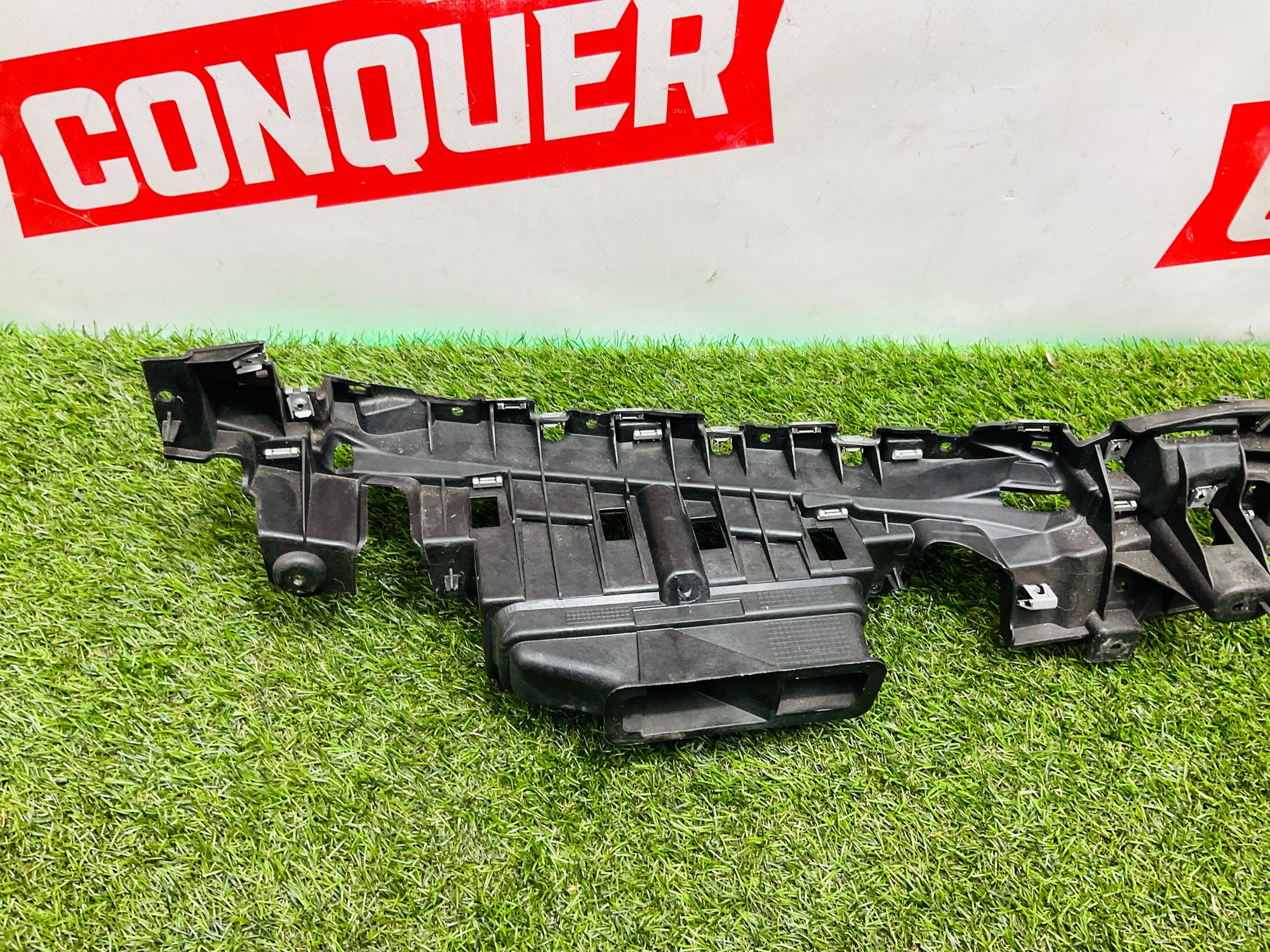 https://ycs.partsauto.market/partsauto-images/thmbs/userImages/h353NjtZg3VDP19b5HMt7LlpbQ93/part/e12f2e1f-a8ef-4f37-bde5-5baeaf21e241_1785940935089.jpg