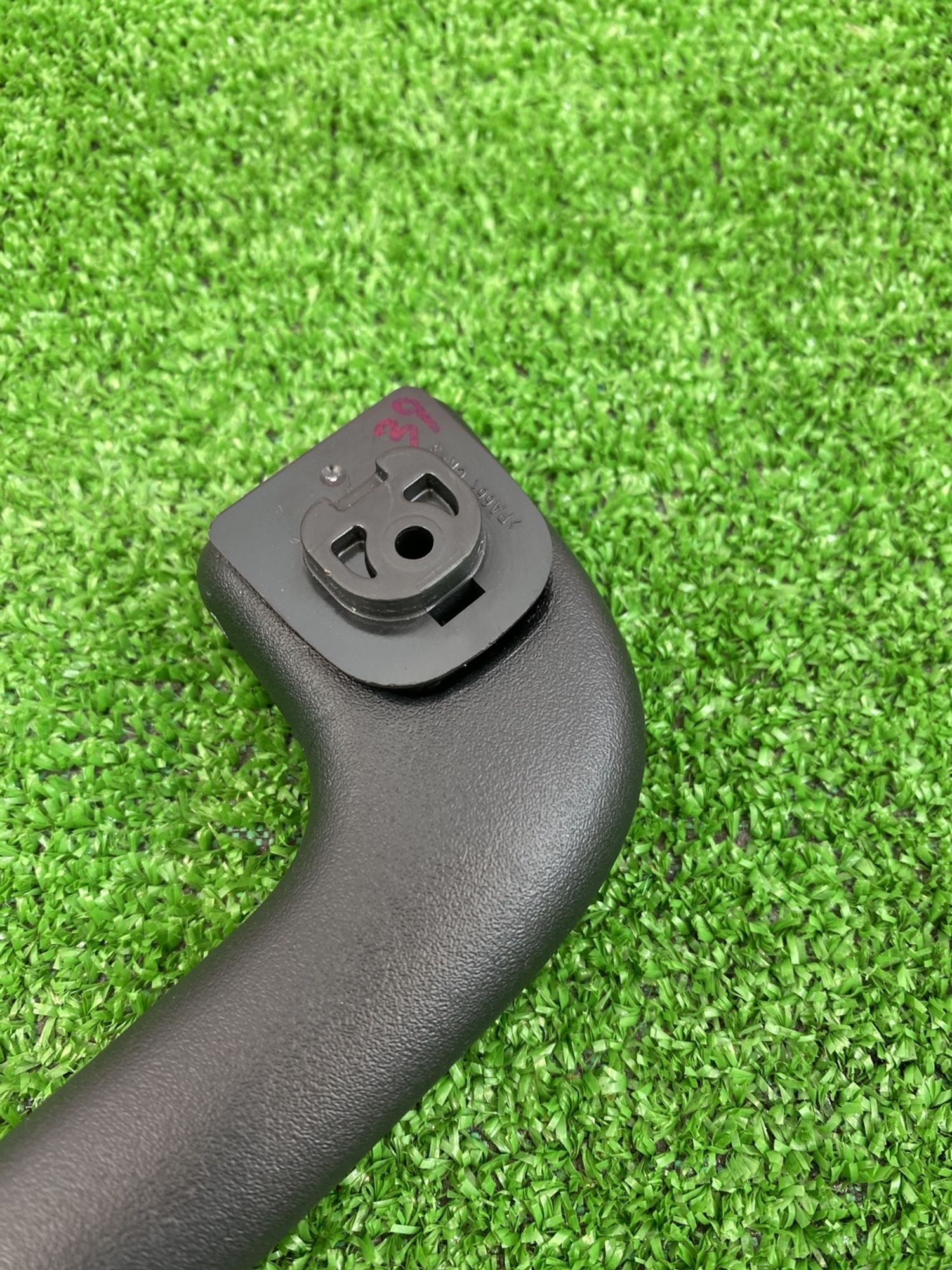 https://ycs.partsauto.market/partsauto-images/thmbs/userImages/h353NjtZg3VDP19b5HMt7LlpbQ93/part/e1a9d051-0d7f-41e2-a39f-c81a48a5e007_1742202861246.jpg